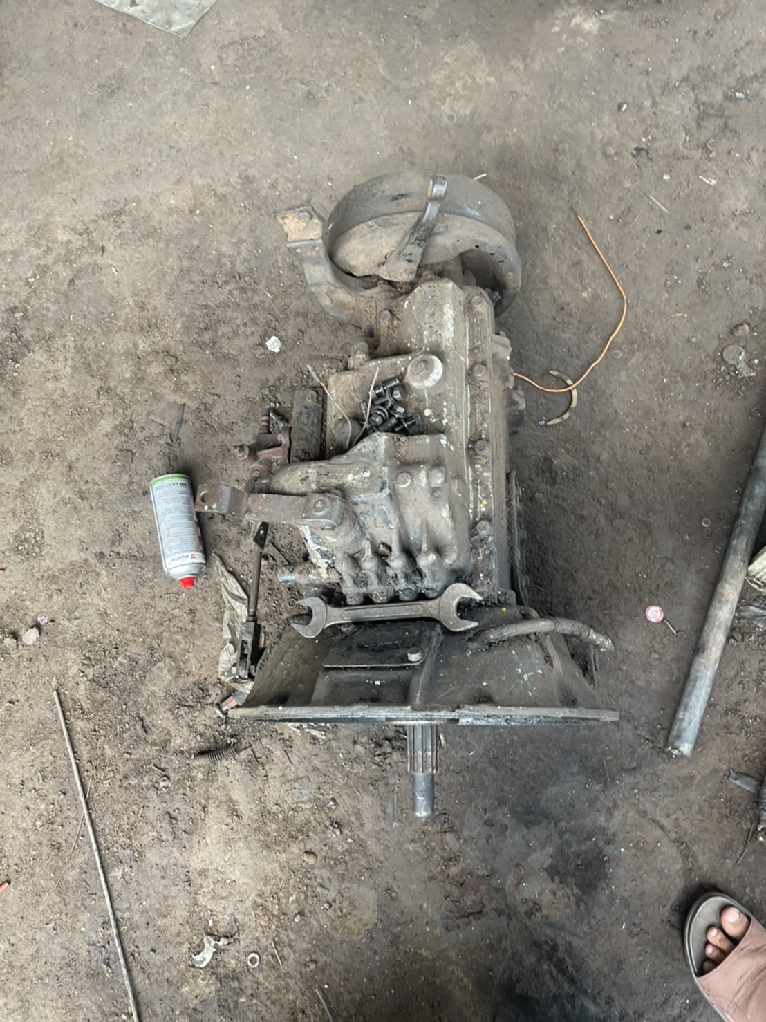 เกียร์ ISUZU 7 เกียร์ถอย เสื้อเรียบ 12500 บาท พร้อมใช้งาน