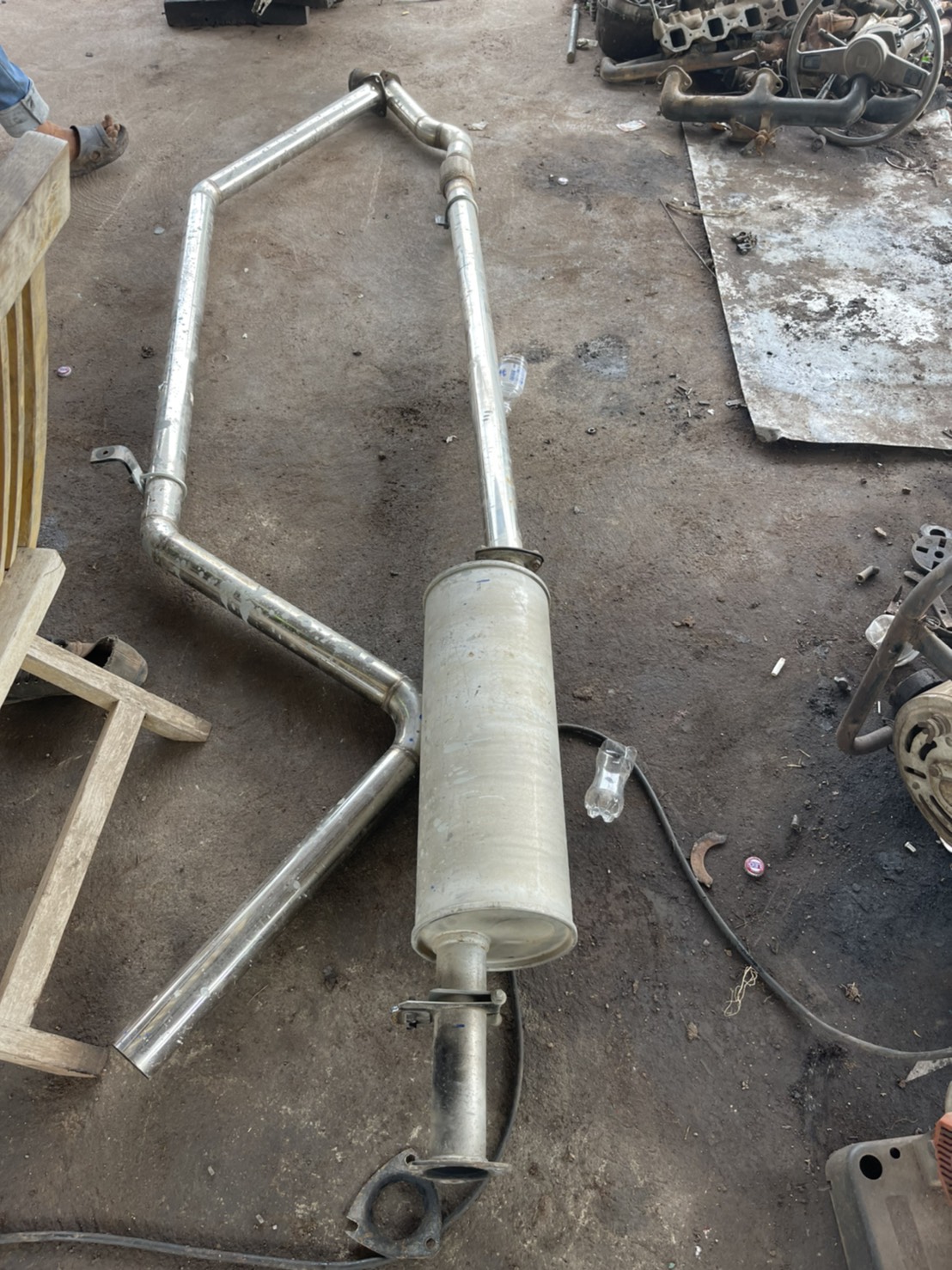 ท่อเลสยกเส้น 6ล้อ ISUZU NPR115