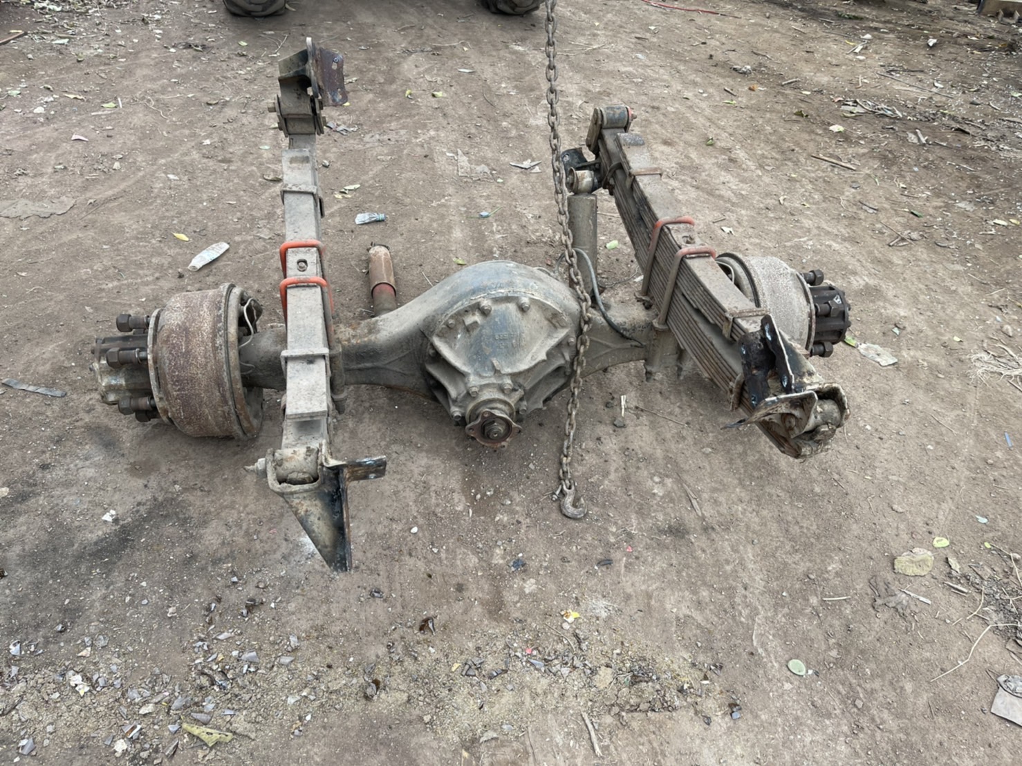 เพลา ISUZU F 6 น็อต 30000 บาท พร้อมแหนบ