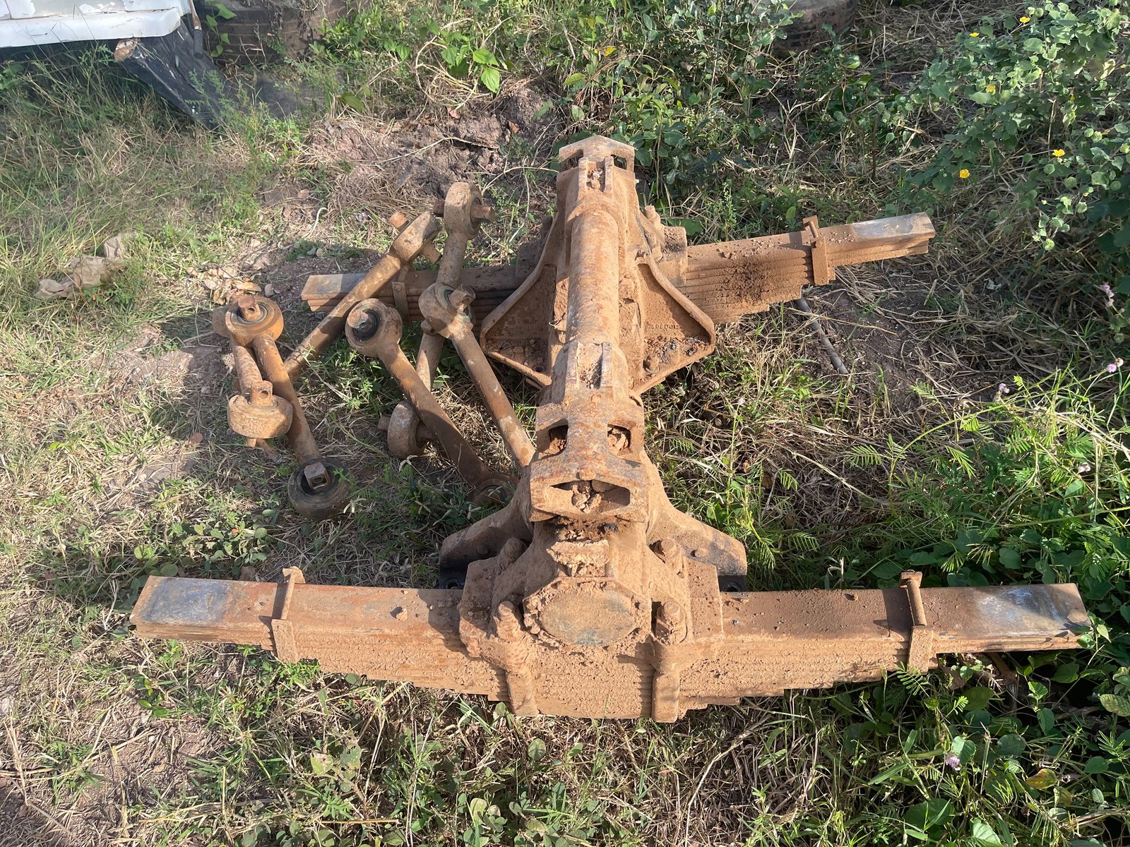 แท่นโบกี้แหนบ มิตชู เทอร์โบ 28000 บาท พร้อมแขนลูกหมาก