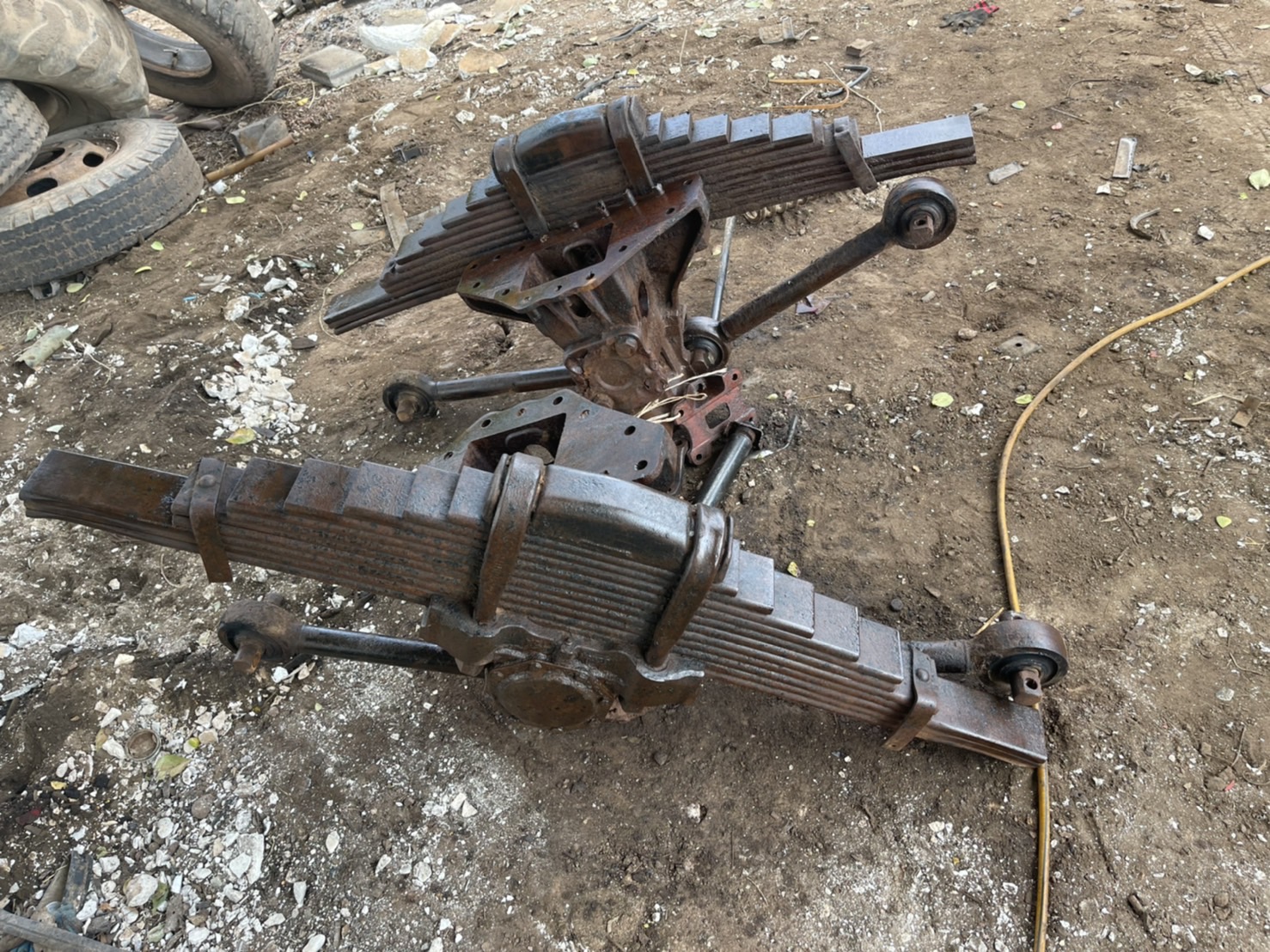 ชุดแท่น โบกี้ แหนบ ฟูโซ่ พร้อมใช้งาน