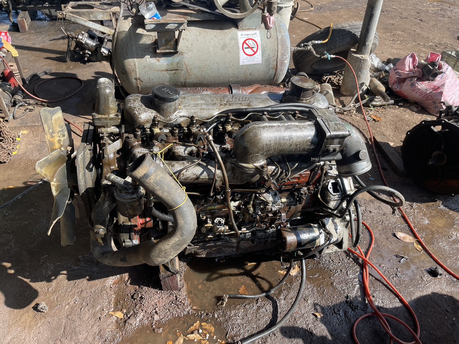 เครื่อง HINO EH700 168 แรงม้า 40000 บาท พร้อมใช้งาน