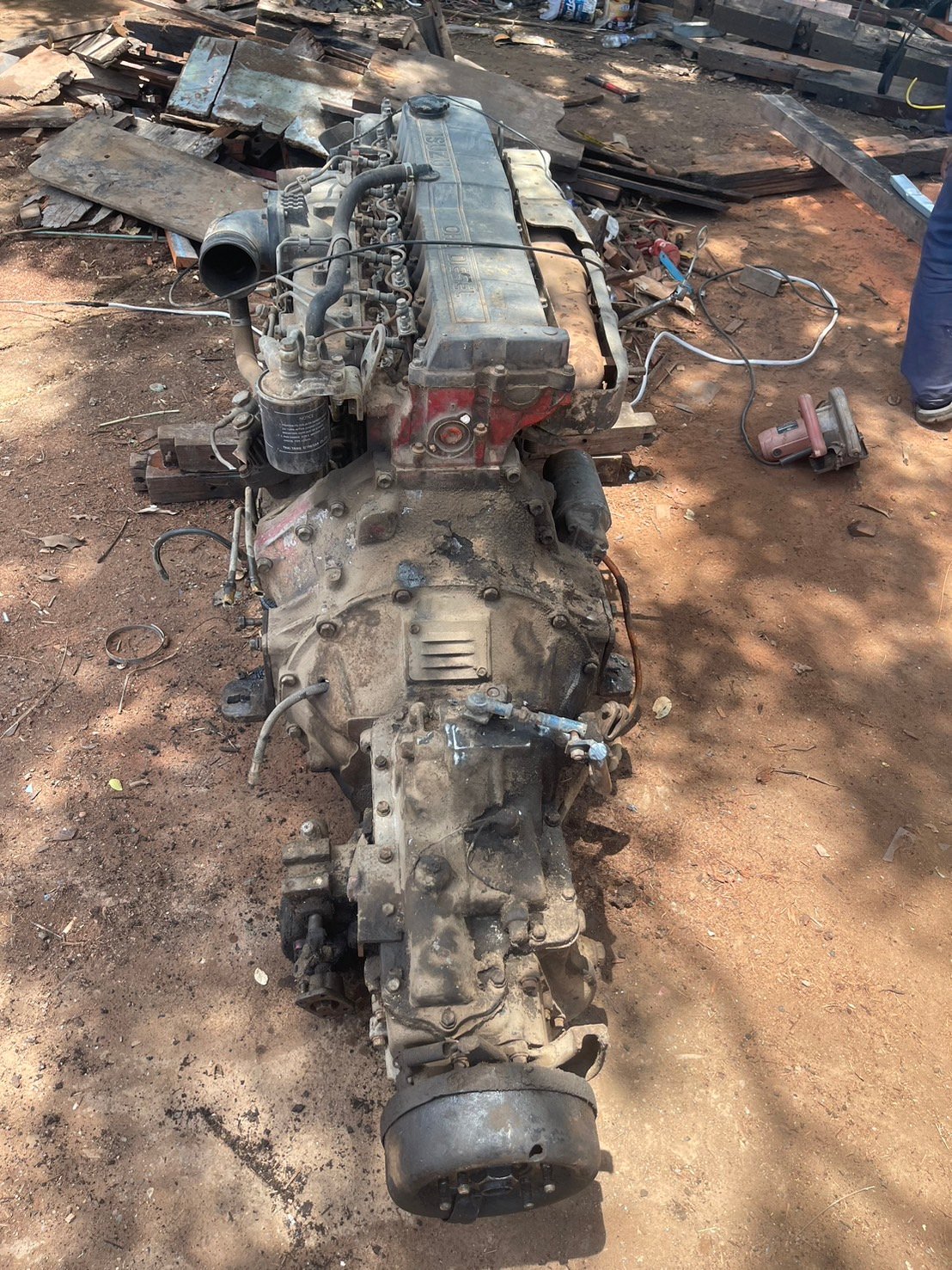 เครื่อง ISUZU 6HE1 195 แรงม้า เครื่อง 58000 บาท เกียร์ 25000 บาท พร้อมเกียร์ฝาก เครื่อง ISUZU 6HE1 195 แรงม้า เครื่อง 58000 บาท เกียร์ 25000 บาท พร้อมเกียร์ฝาก