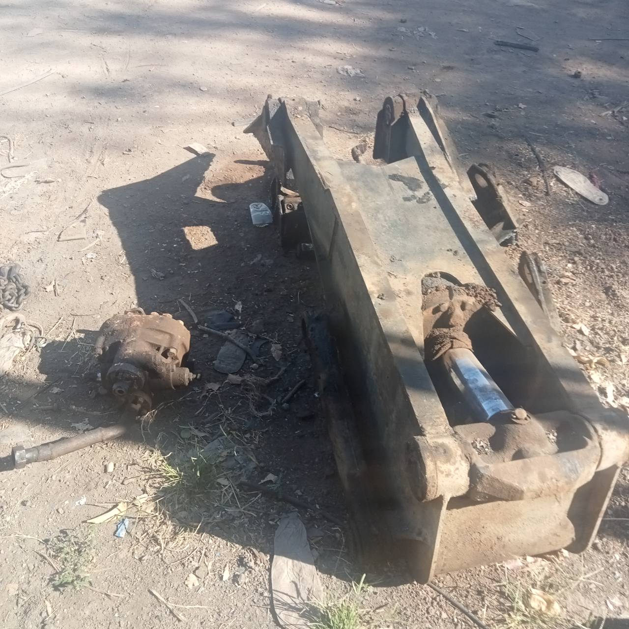 ชุดกระบอกดั้ม โคราช 25000 บาท พร้อมปั้มปั่น ถังน้ำมัน