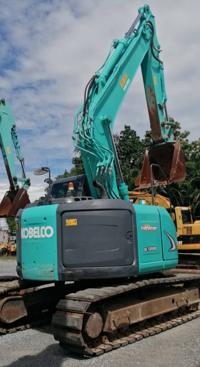 ขายรถขุดยี่ห้อKOBELCO-SK125SR-2 รถนอกนำเข้าจากญี่ปุ่น ขายรถขุดยี่ห้อKOBELCO-SK125SR-2 รถนอกนำเข้าจากญี่ปุ่น