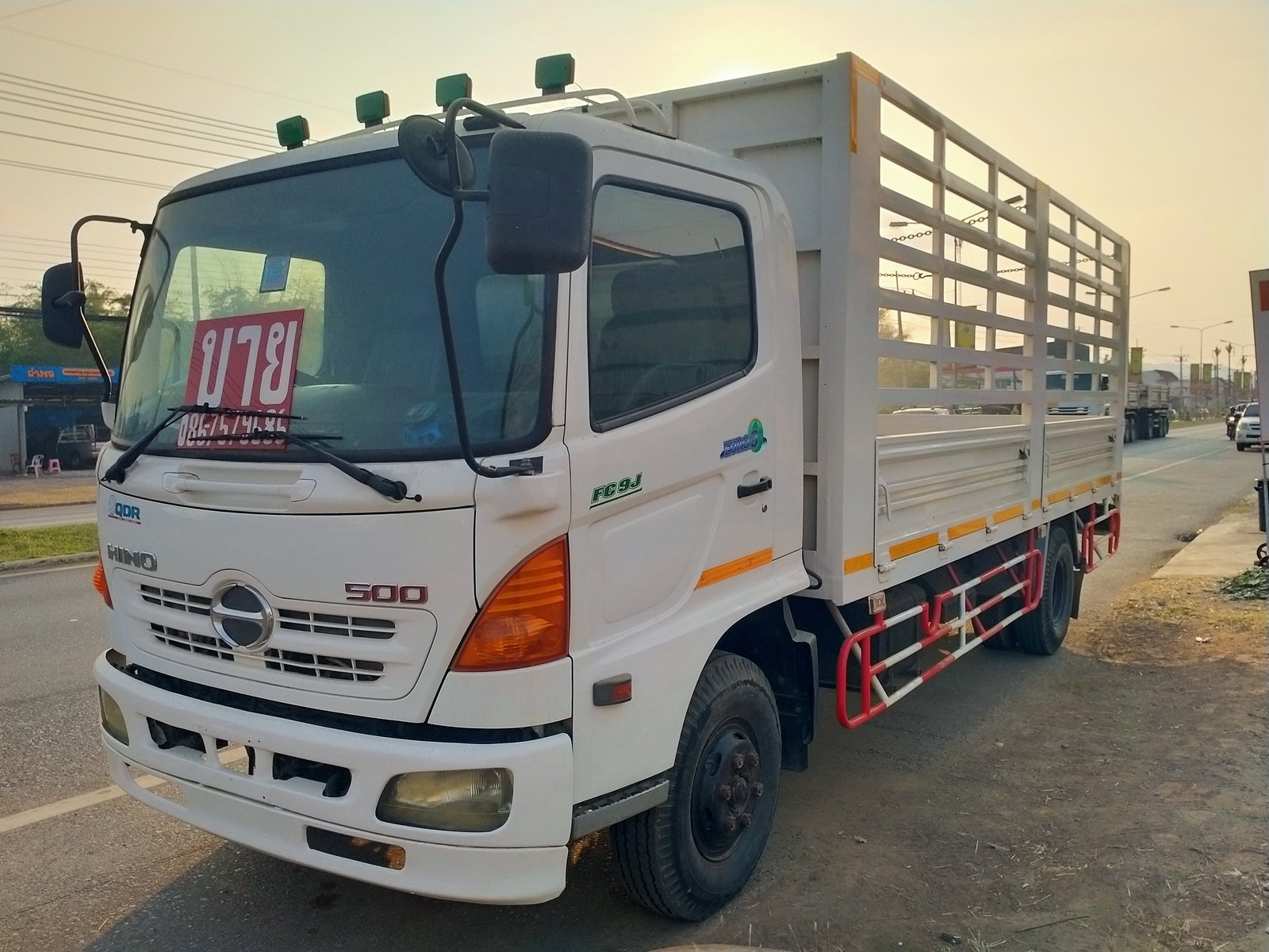 ขายหกล้อ HINO เม็กก้า 150 แรง ปี 49