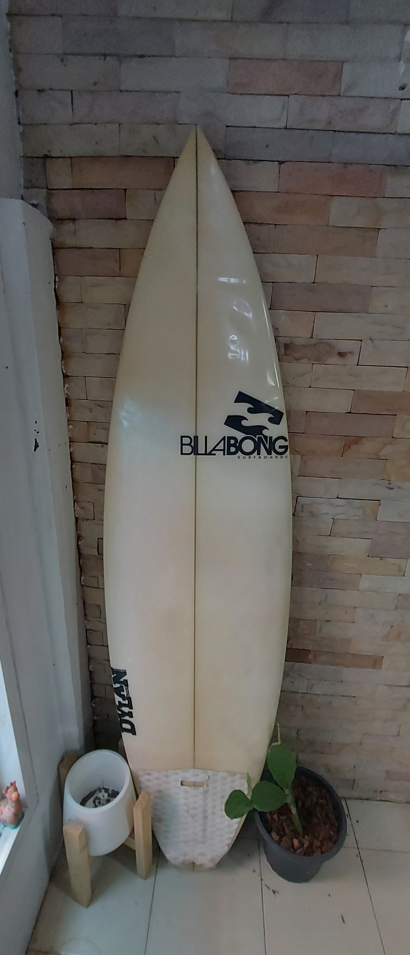Vายกระดานโต้คลื่น Surfbord BILLABONG Vายกระดานโต้คลื่น Surfbord BILLABONG