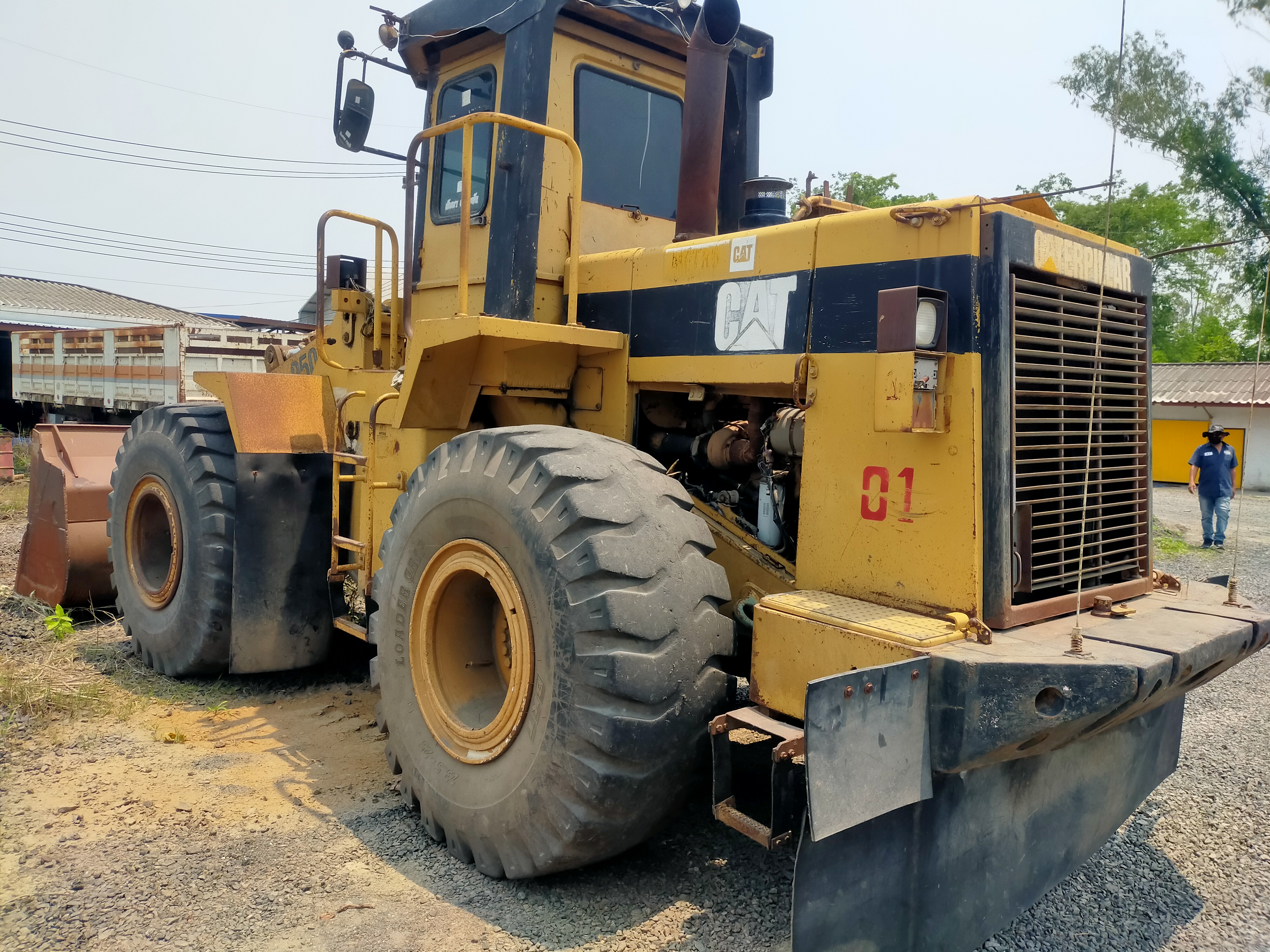 ขายรถตักล้อยาง cat 950 f เอกสารเล่มทะเบียน