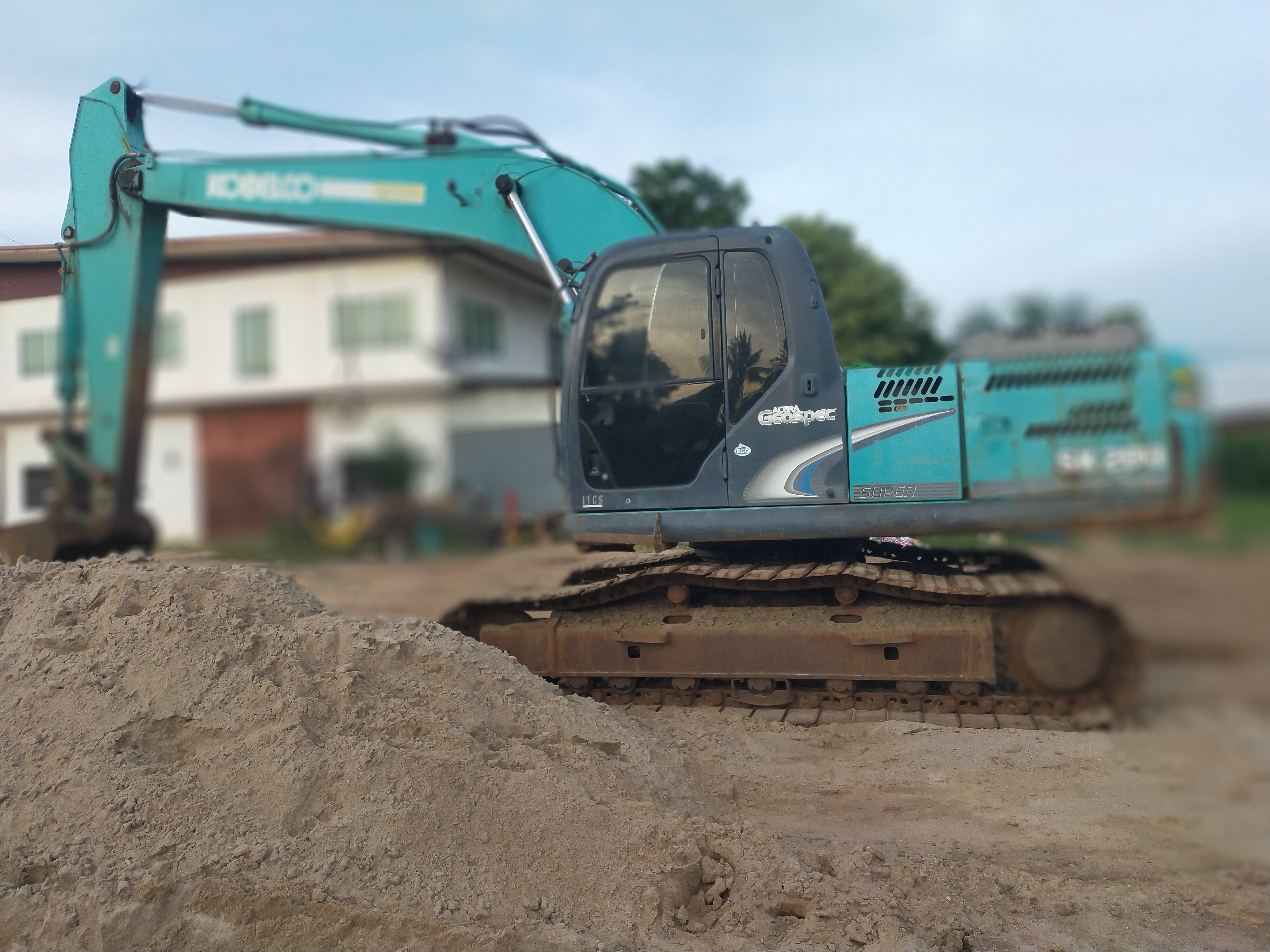 ขายรถแบคโฮ KOBELCO SK200-8 YN12 SUPER