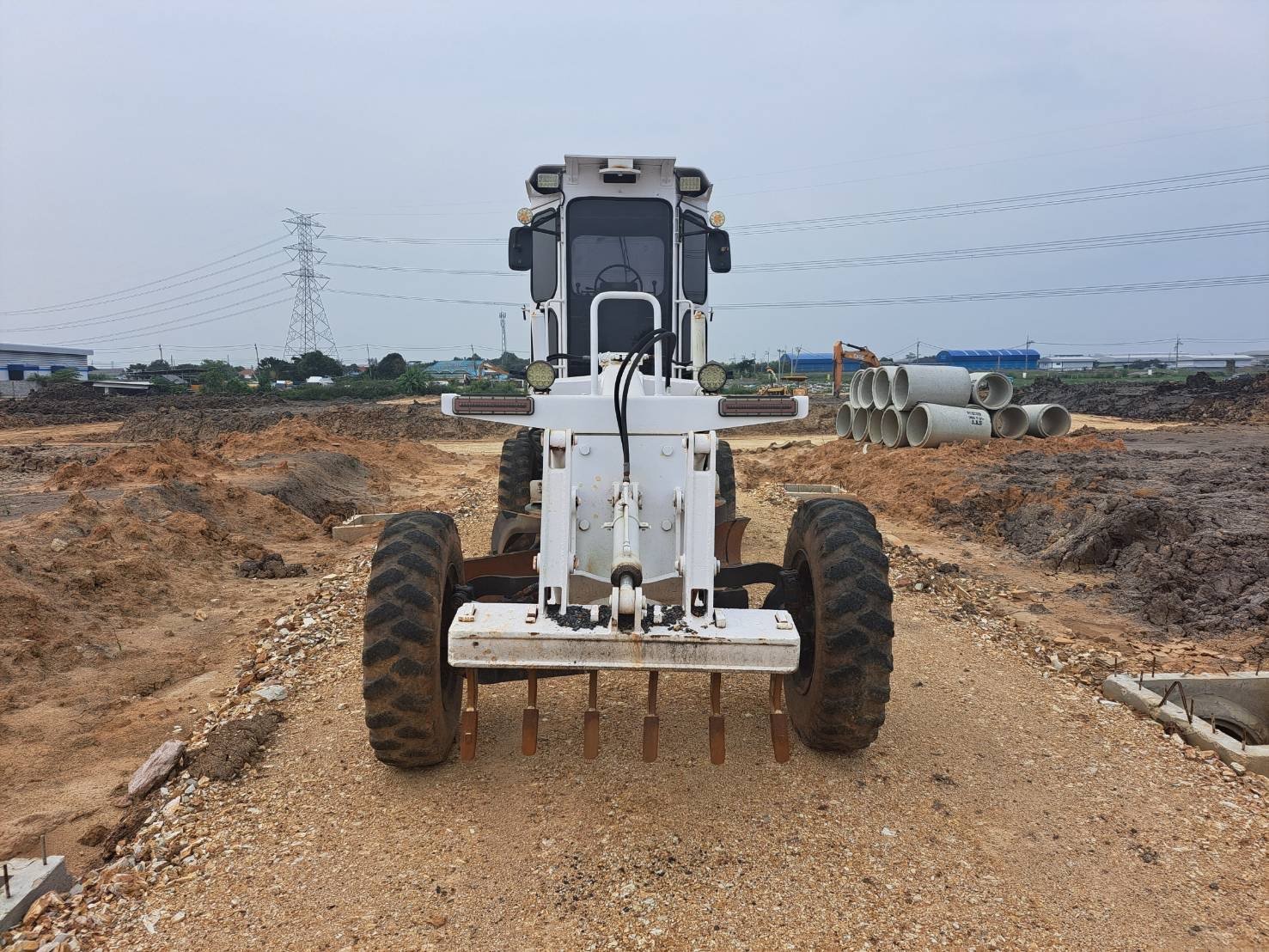 KOMATSU gd281Aสภาพเก่านอก KOMATSU gd281Aสภาพเก่านอก