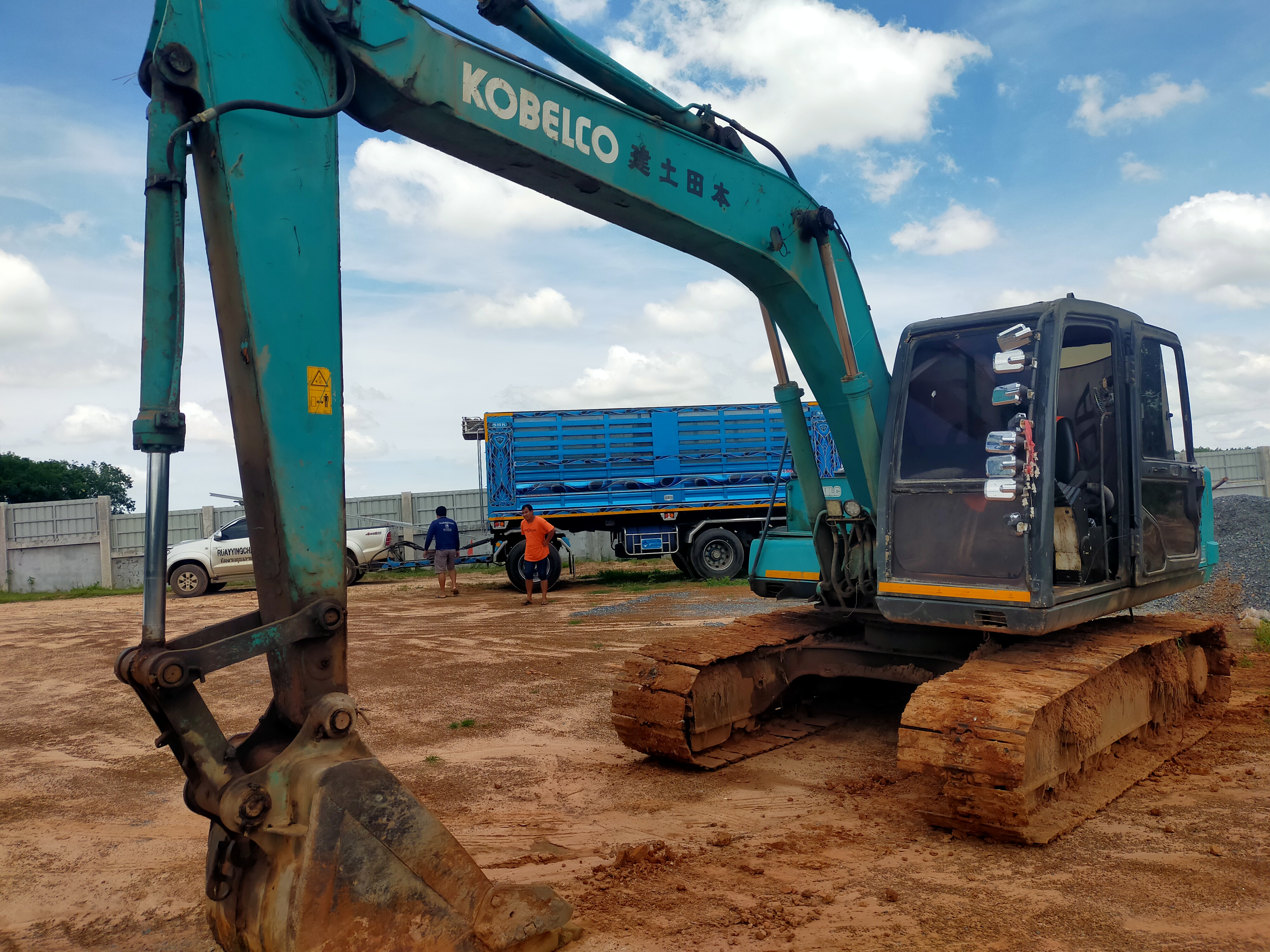 ขายรถ รถแบคโฮ KOBELCO SK120-3 สภาพสวยพร้อมใช้