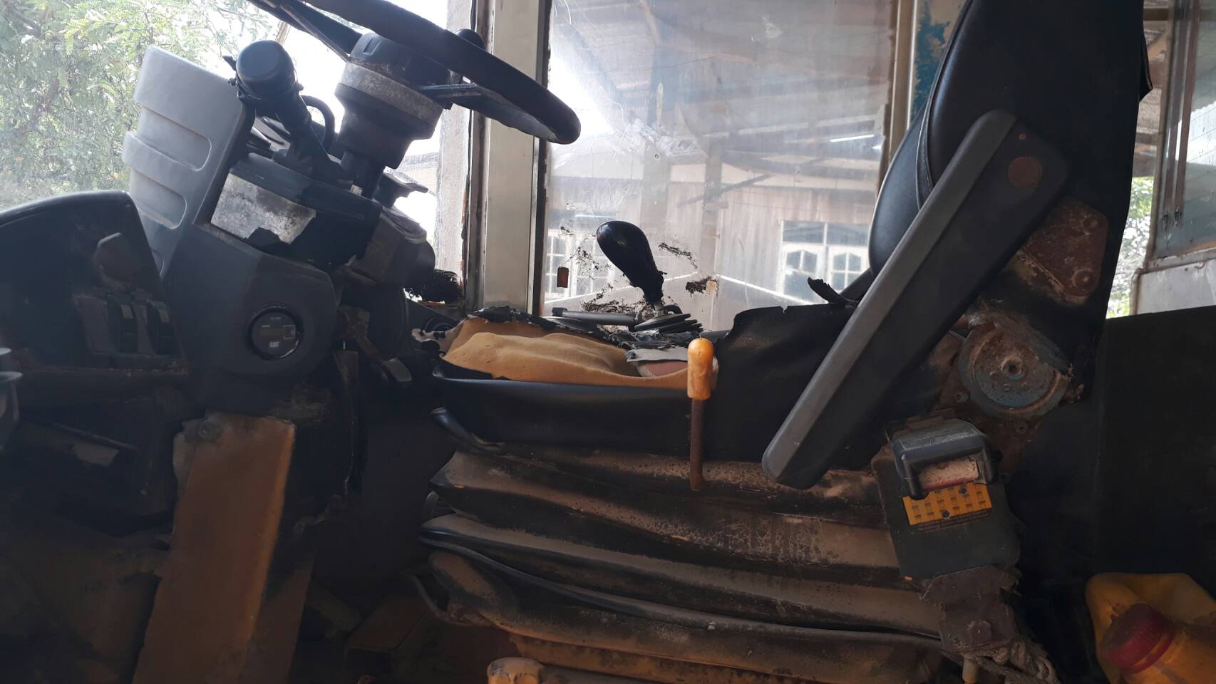 ขายรถตัก CAT924G สภาพพร้อมใช้ต่อแขนแล้ว