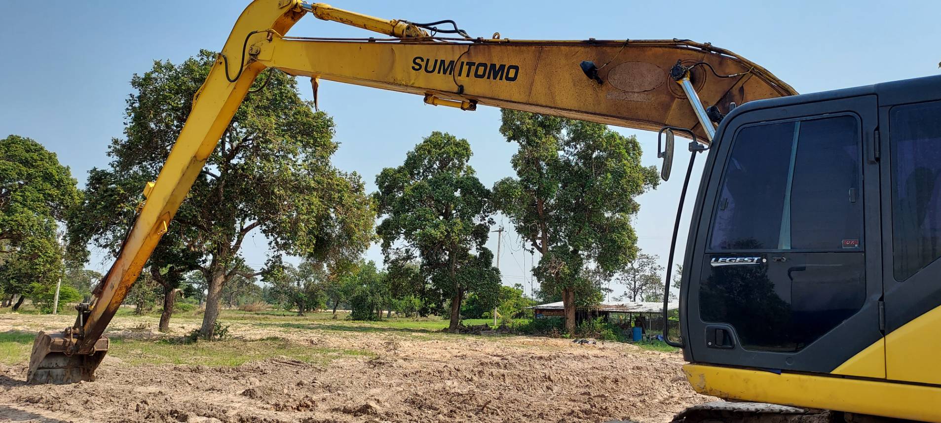 ขายรถแบ็คโฮบูมยาวซูมิโตโมSH210