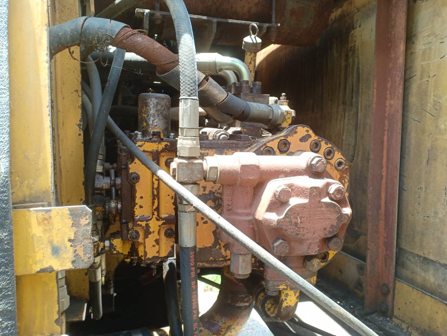 ขายรถแบคโฮ KOMATSU PC200-5