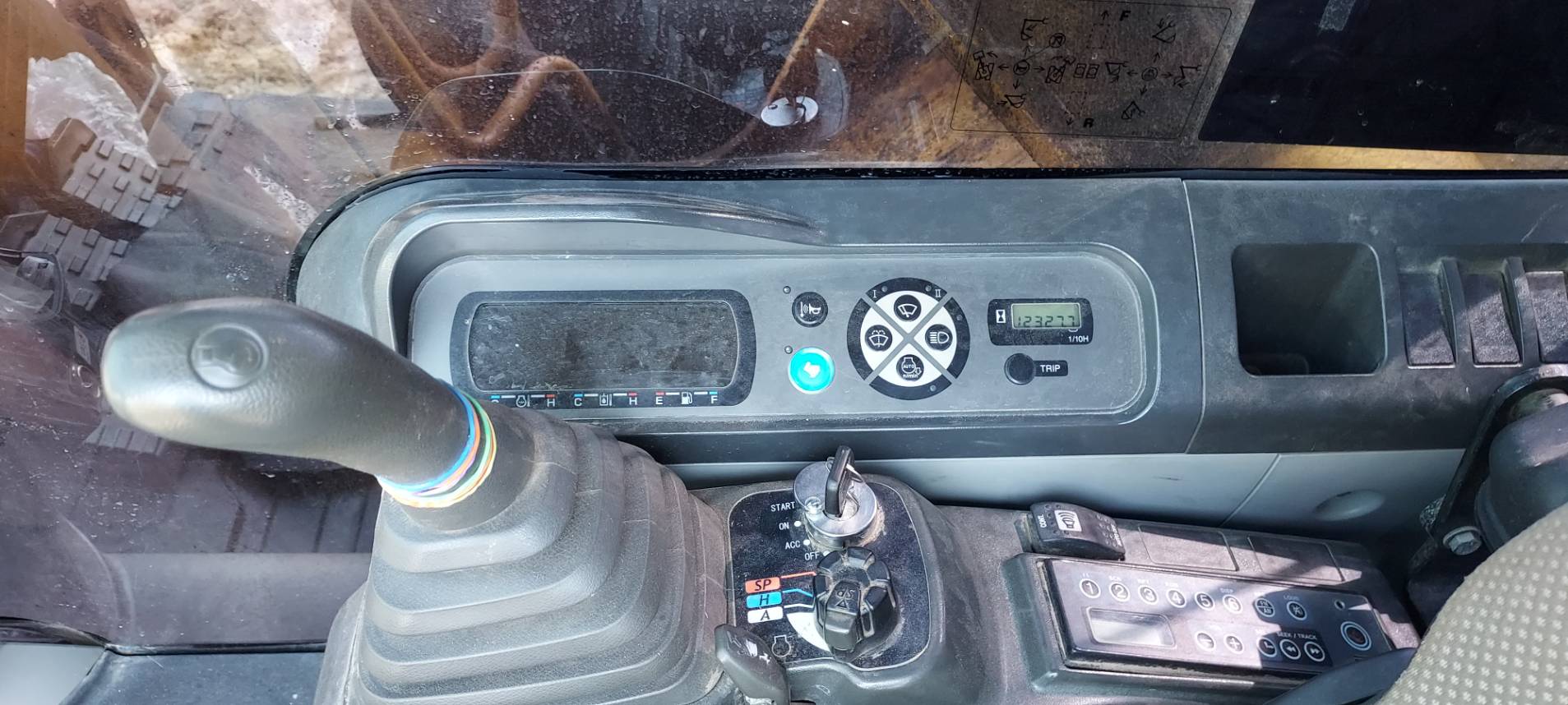 ขายรถแบ็คโฮบูมยาวซูมิโตโมSH210