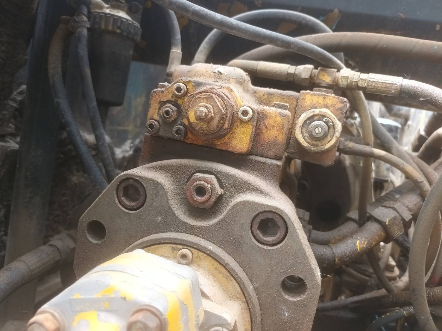 ขายรถแบคโฮ Kobelco sk120-3 ขายรถแบคโฮ Kobelco sk120-3