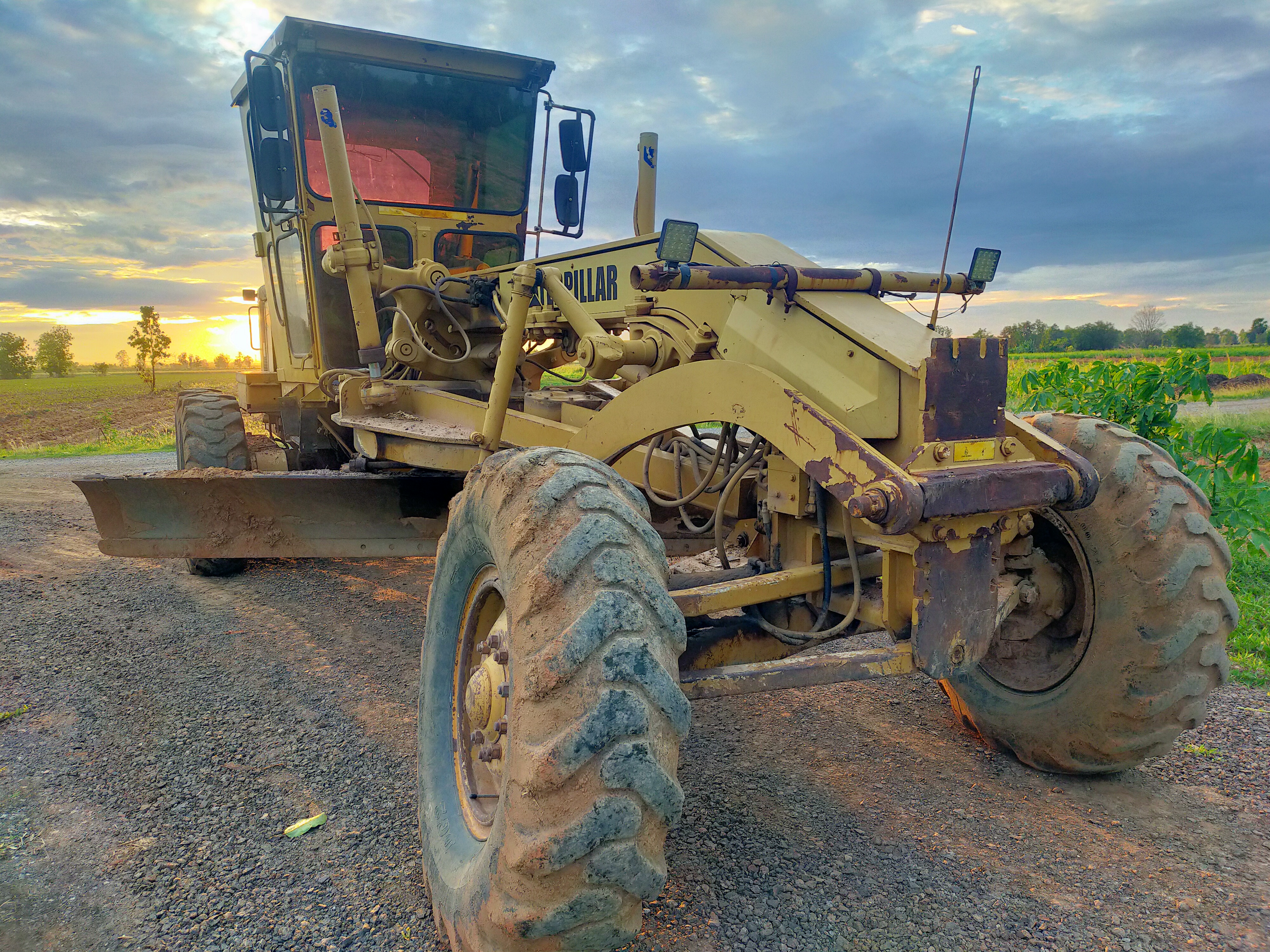 ขายรถเกรด CAT140G เครื่องไดเร็ค