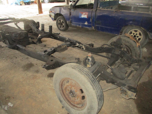 ขายแชสซีอีซูซุดากอนตอนเดียว ขายแชสซีอีซูซุดากอนตอนเดียว