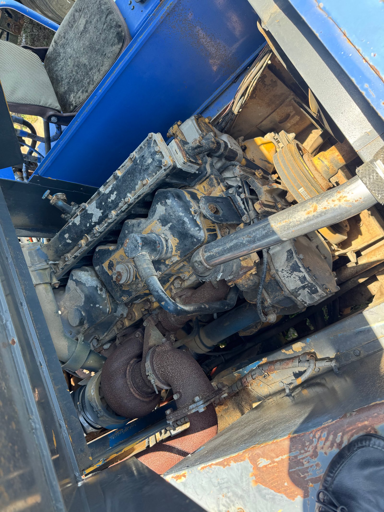 Marooka MTS-4000 รถประเภทนี้เรียกว่า Rubber Clawer carrier ไปถึงทุกที่ รถรุ่นที่ถ้าออกใหม่จะอยู่ประม Marooka MTS-4000 รถประเภทนี้เรียกว่า Rubber Clawer carrier ไปถึงทุกที่ รถรุ่นที่ถ้าออกใหม่จะอยู่ประม