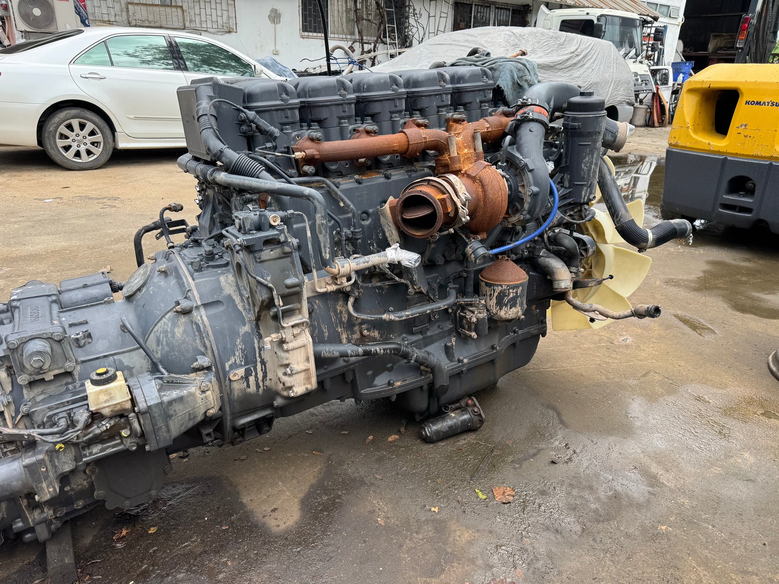 ขายเครื่องพร้อมเกียร์ scania p360 ปี63 รถในไทย DC13 ยกลงวิ่ง200,000
