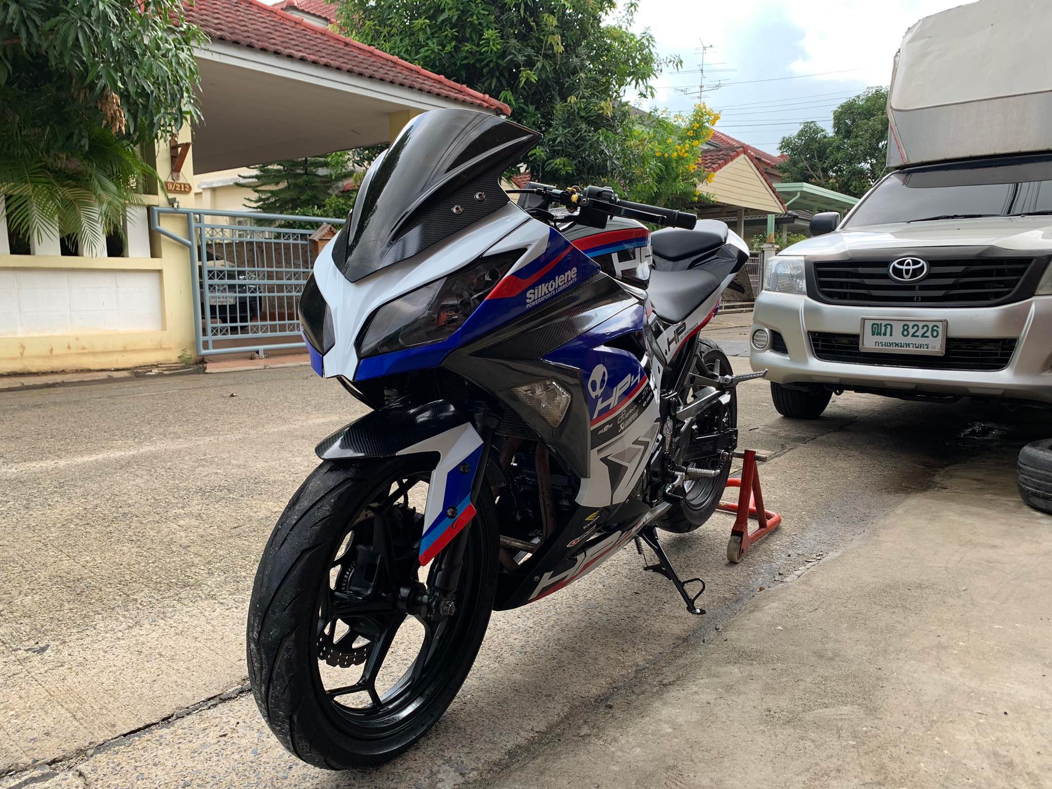 Kawasaki Ninja300 ABS สูบคู่ ปี 14 รถสวย ทะเบียนสวย มีตอง