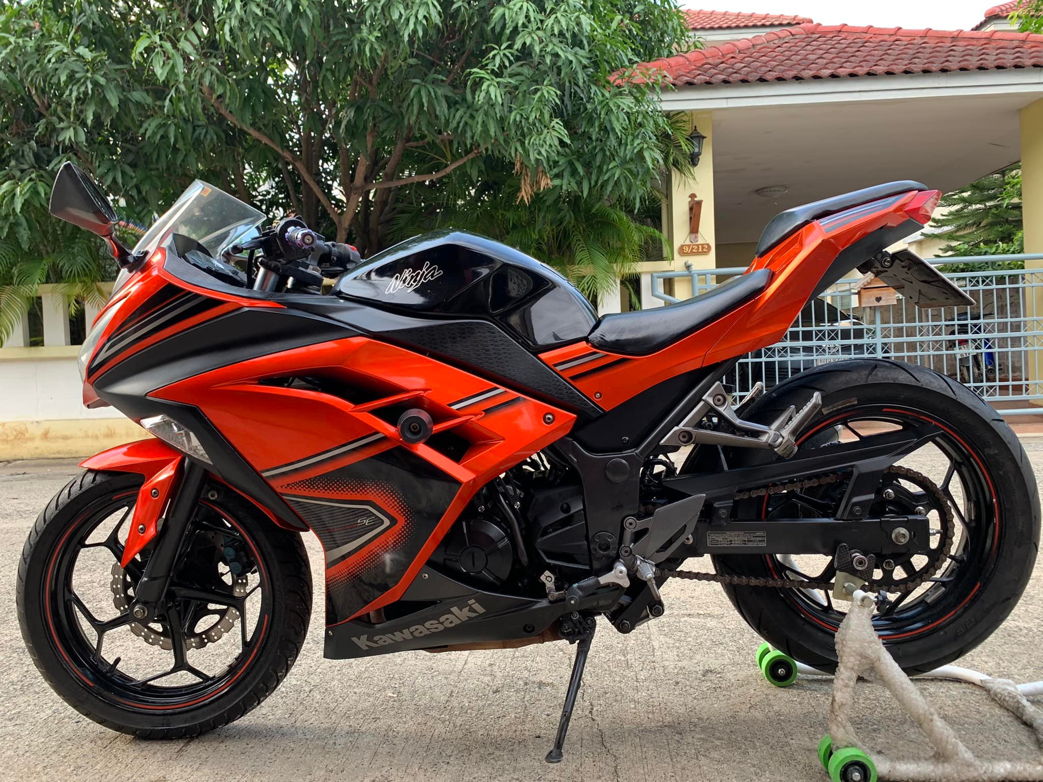 Kawasaki Ninja300 ABS ปี 14 ตัว SE Spacial Edition Kawasaki Ninja300 ABS ปี 14 ตัว SE Spacial Edition