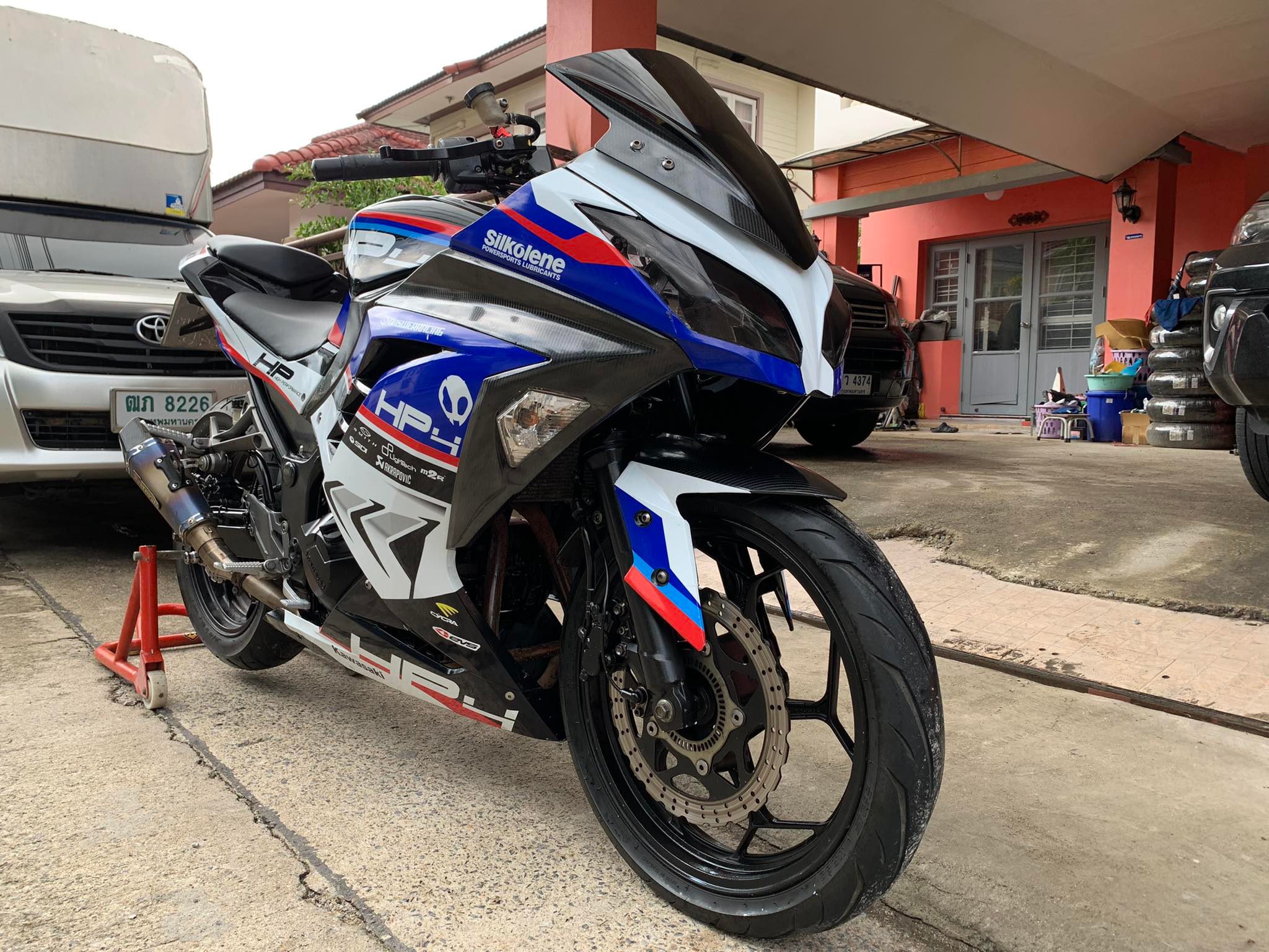 Kawasaki Ninja300 ABS สูบคู่ ปี 14 รถสวย ทะเบียนสวย มีตอง