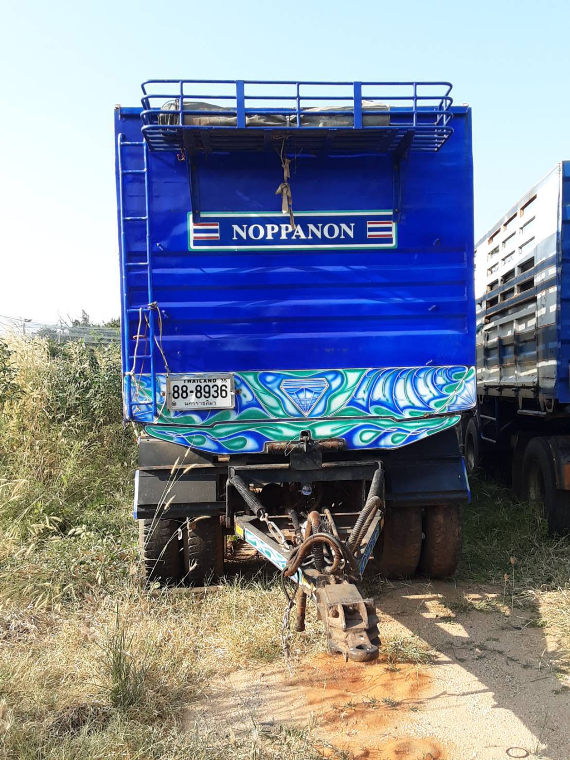 ลูกพ่วงแบบยกได้มีข้างเสริม ราคา 400,000 บาท / ติดต่อ 097-2283388 เพชร