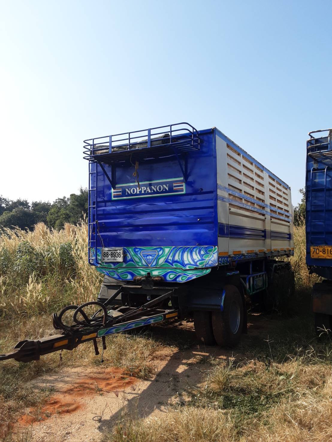 ลูกพ่วงแบบยกได้มีข้างเสริม ราคา 400,000 บาท / ติดต่อ 097-2283388 เพชร