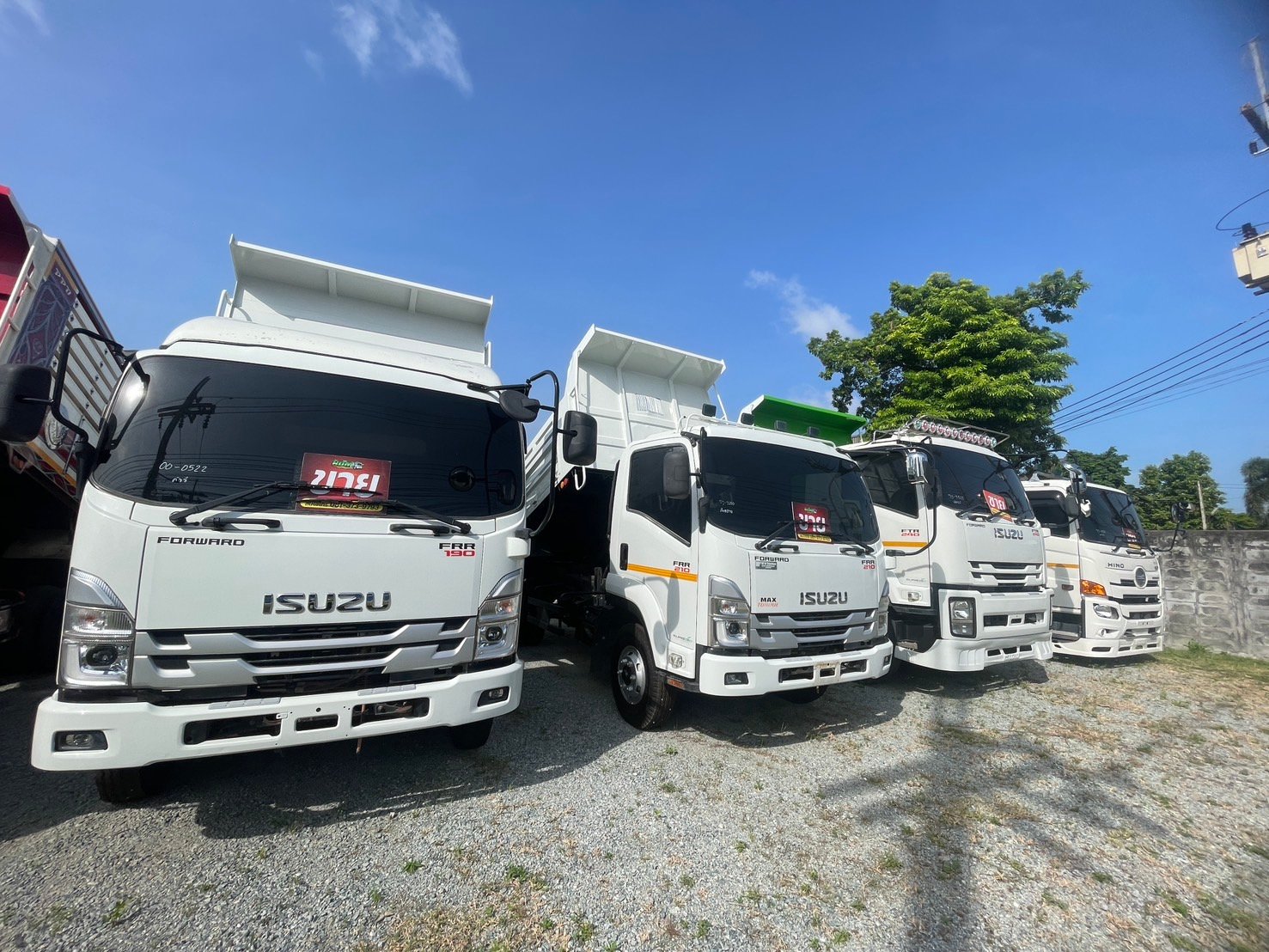 หกล้อดั้มพ์ ดิน หิน ทราย FRR 210-FTR 240 กระบะบิ้วใหม่ทุกคัน รถปีใหม่ บางคันไมล์น้อยมาก คุ้มทุนแน่นอน ซื้อสดหรือผ่อนก็ไม่มีปัญหา