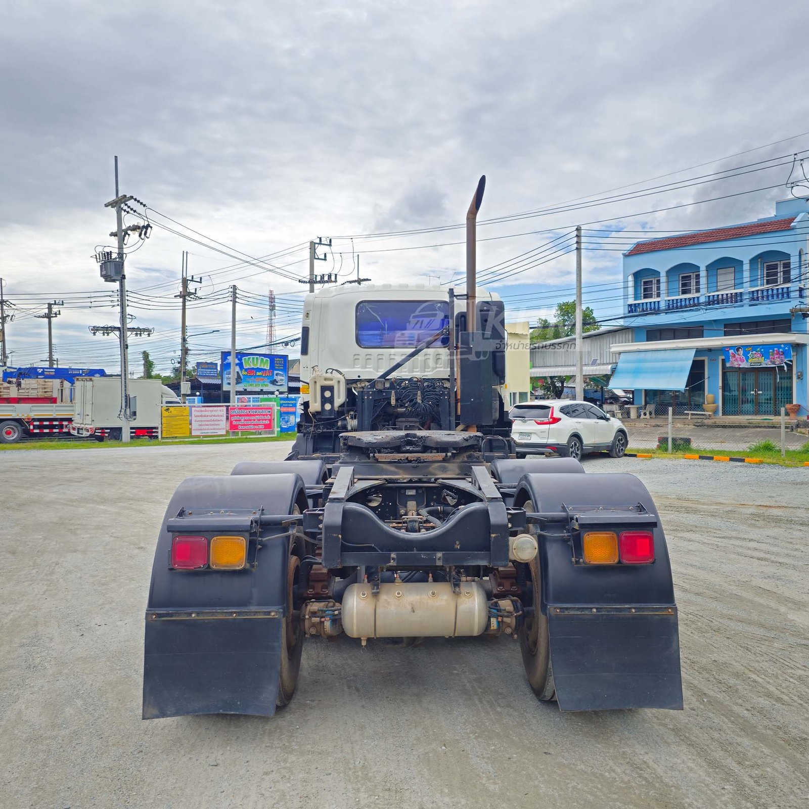 ผ่อน ลด ดอก สิบล้อหัวลาก ISUZU GXZ 360 แรงม้า ปี 55 (6863) ผ่อน ลด ดอก สิบล้อหัวลาก ISUZU GXZ 360 แรงม้า ปี 55 (6863)