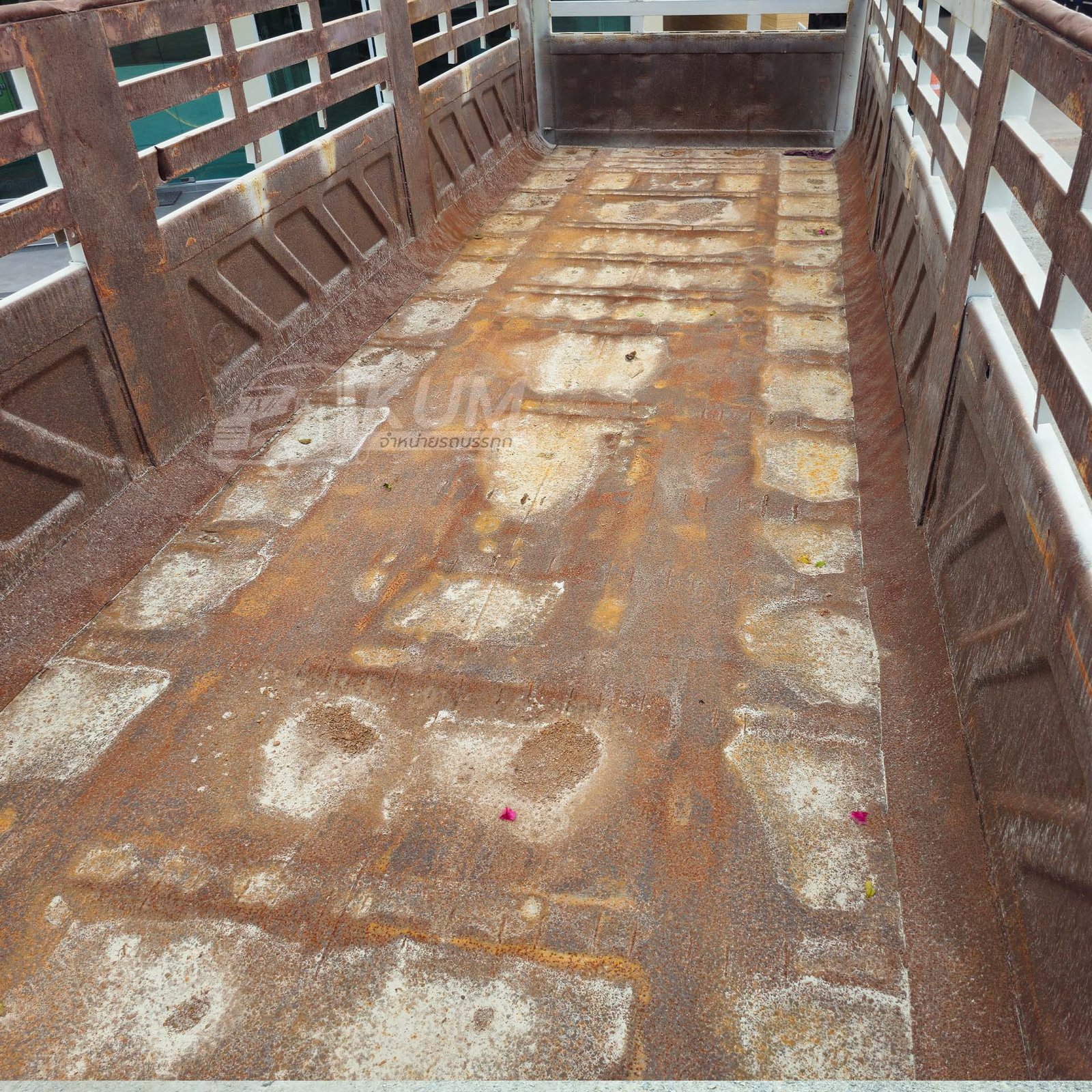 สด ลด VAT หางเซมิดั้มพ์ อู่สามมิตร สองเพลา ปี 57 (1707)