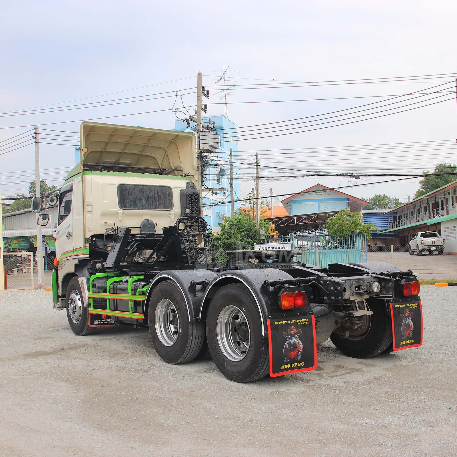 ผ่อน ลด ดอก สิบล้อหัวลาก HINO VICTOR 500 380 แรงม้า ปี 62 (7351) ผ่อน ลด ดอก สิบล้อหัวลาก HINO VICTOR 500 380 แรงม้า ปี 62 (7351)