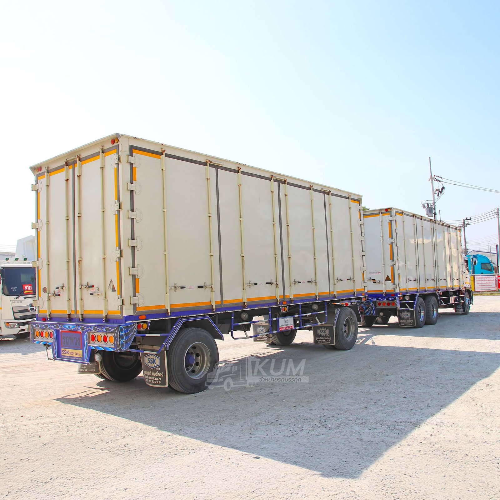 ผ่อน ลด ดอก สิบล้อตู้สิบบาน HINO 260 แรงม้า ปี 64 + หางตู้สิบบาน สองเพลา อู่สมศักดิ์ ปี 64  (6127 6128)