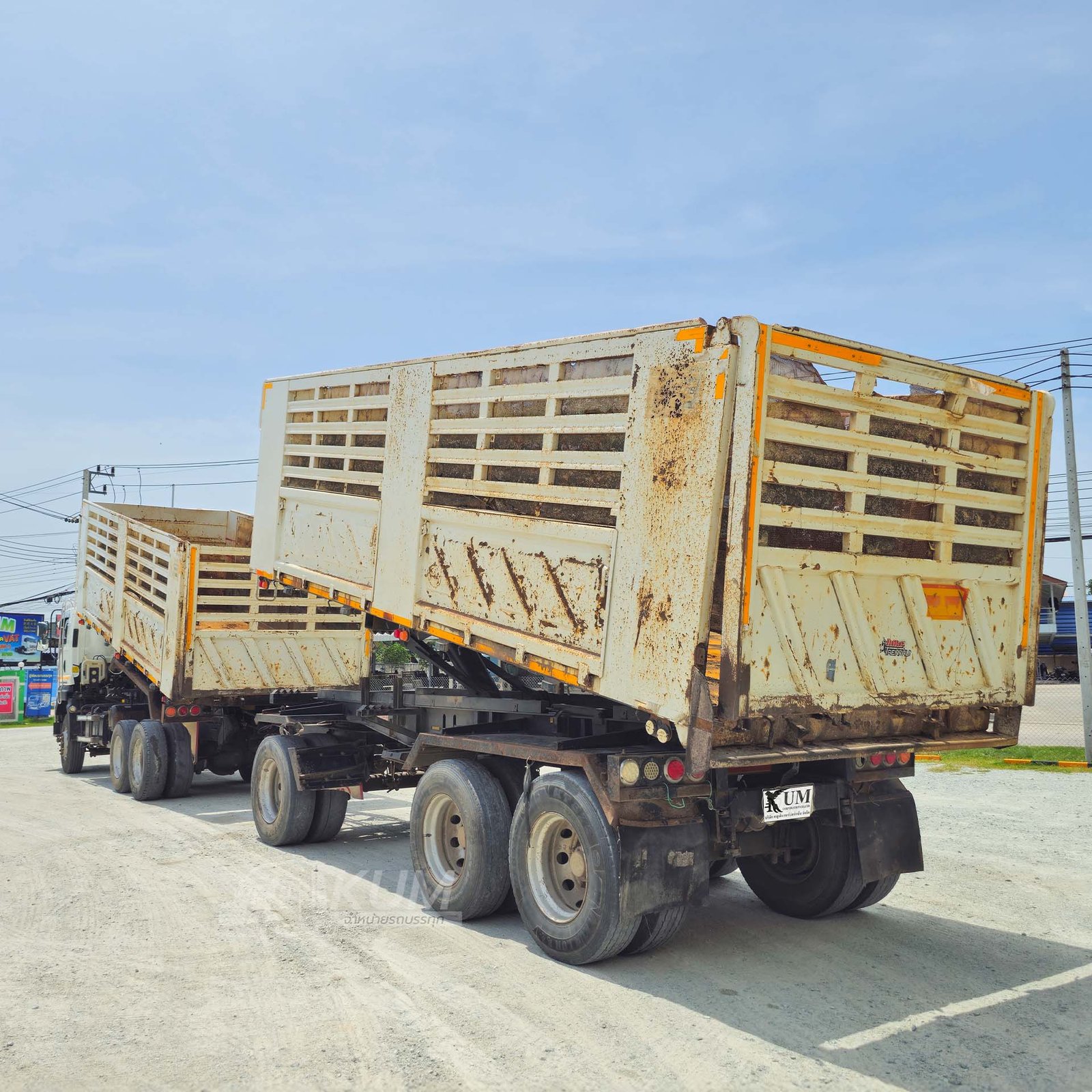 ผ่อน ลด ดอก สามมิตรแท้ ISUZU FXZ 360 แรงม้า ปี 65 + หางดั้มพ์ สามเพลา อู่สามมิตร ปี 65 (3843 3844)