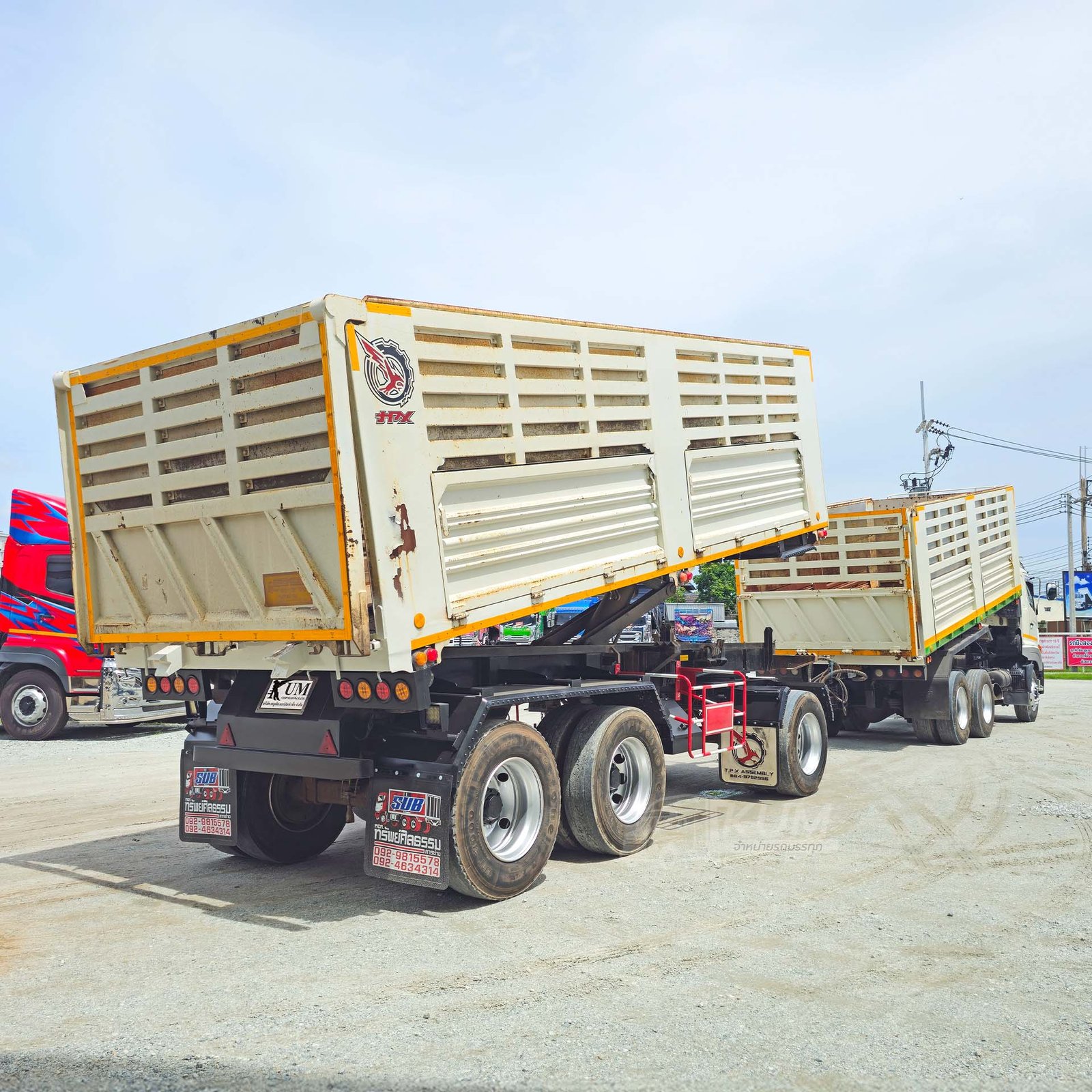 สด ลด VAT สิบล้อดั๊มพ์ HINO FM 344 แรงม้า ปี 61 + หางดั๊มพ์ สามเพลา อู่เดอะฟินิกซ์ ปี 65 (5176 3088) สด ลด VAT สิบล้อดั๊มพ์ HINO FM 344 แรงม้า ปี 61 + หางดั๊มพ์ สามเพลา อู่เดอะฟินิกซ์ ปี 65 (5176 3088)
