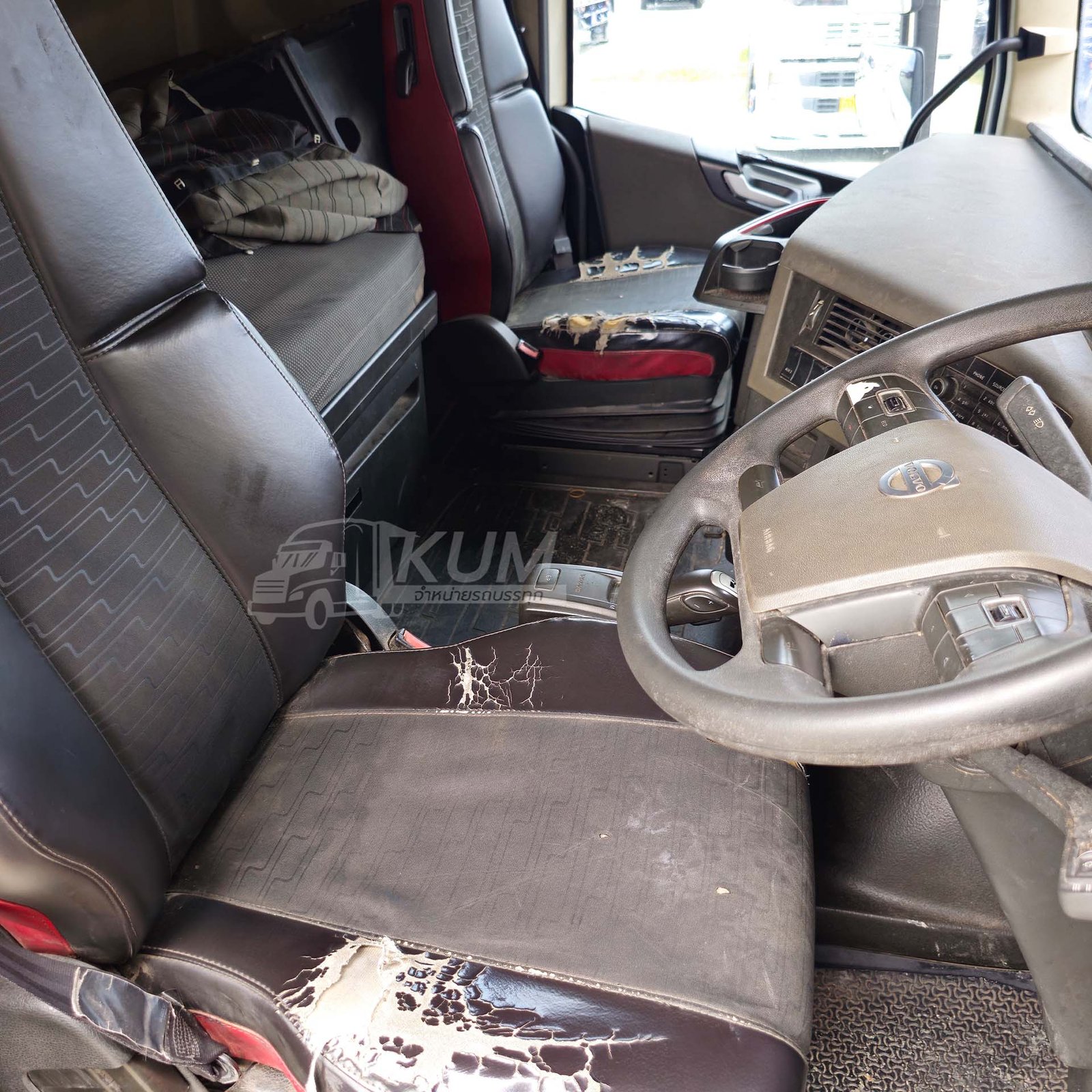 ผ่อน ลด ดอก สวยมากคันนี้ หัวลาก volvo 440 แรงม้า ปี61 (4395)