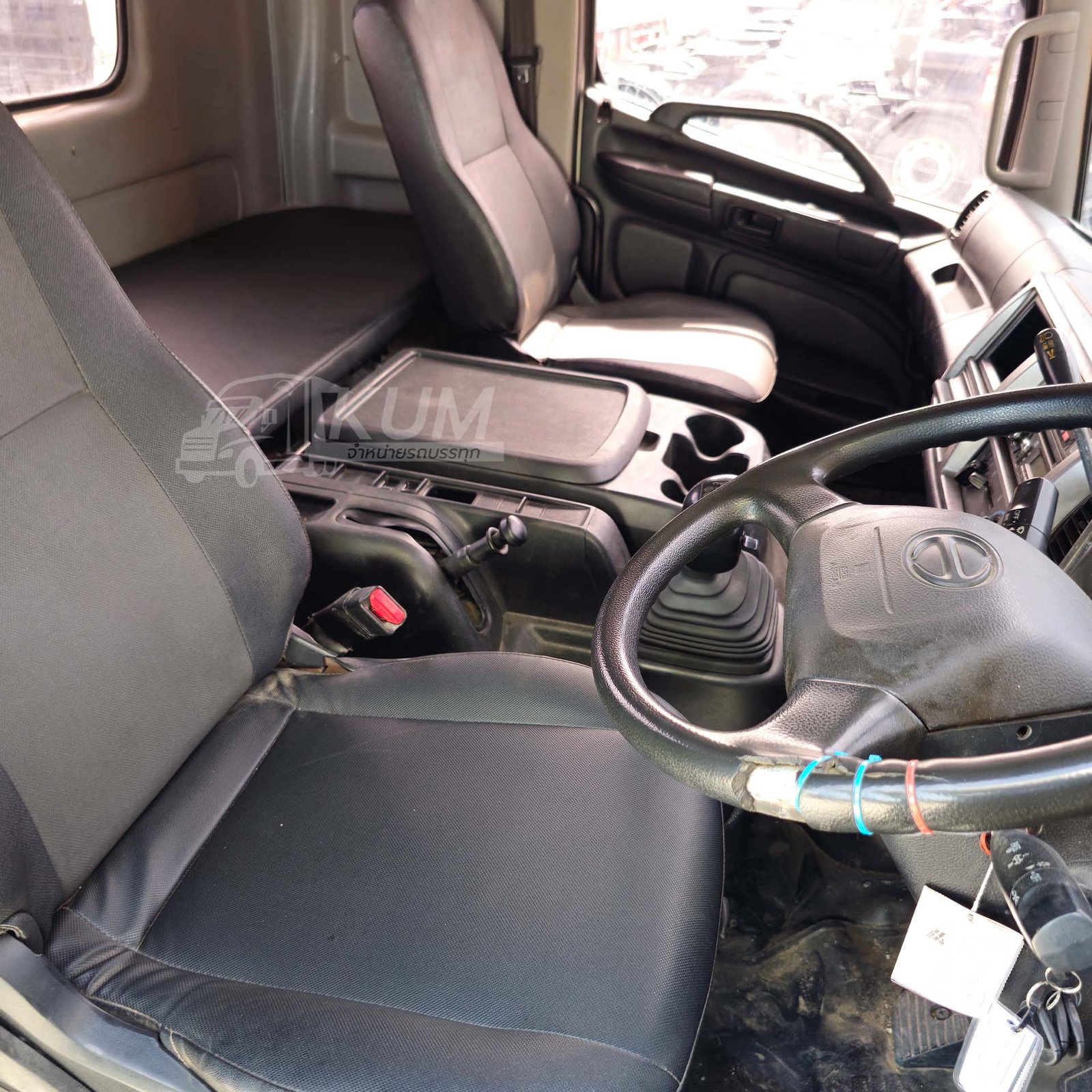 ผ่อน ลด ดอก สิบล้อหัวลาก HINO VICTOR 500 344 แรงม้า ปี 59 (3875)
