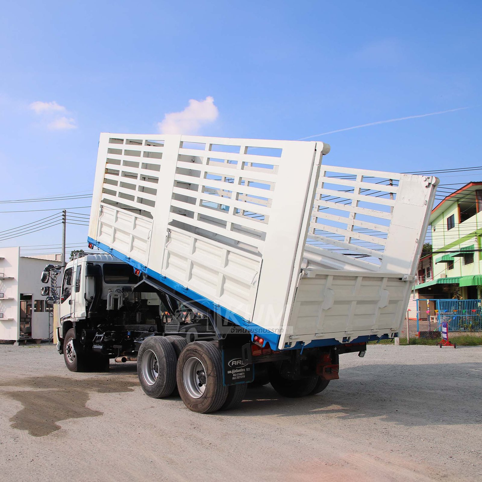 ผ่อน ลด ดอก แปลงโฉมใหม่ สิบล้อดั้มพ์เกษตร ISUZU FXZ 320 แรงม้า ปี 51 (7387) ผ่อน ลด ดอก แปลงโฉมใหม่ สิบล้อดั้มพ์เกษตร ISUZU FXZ 320 แรงม้า ปี 51 (7387)