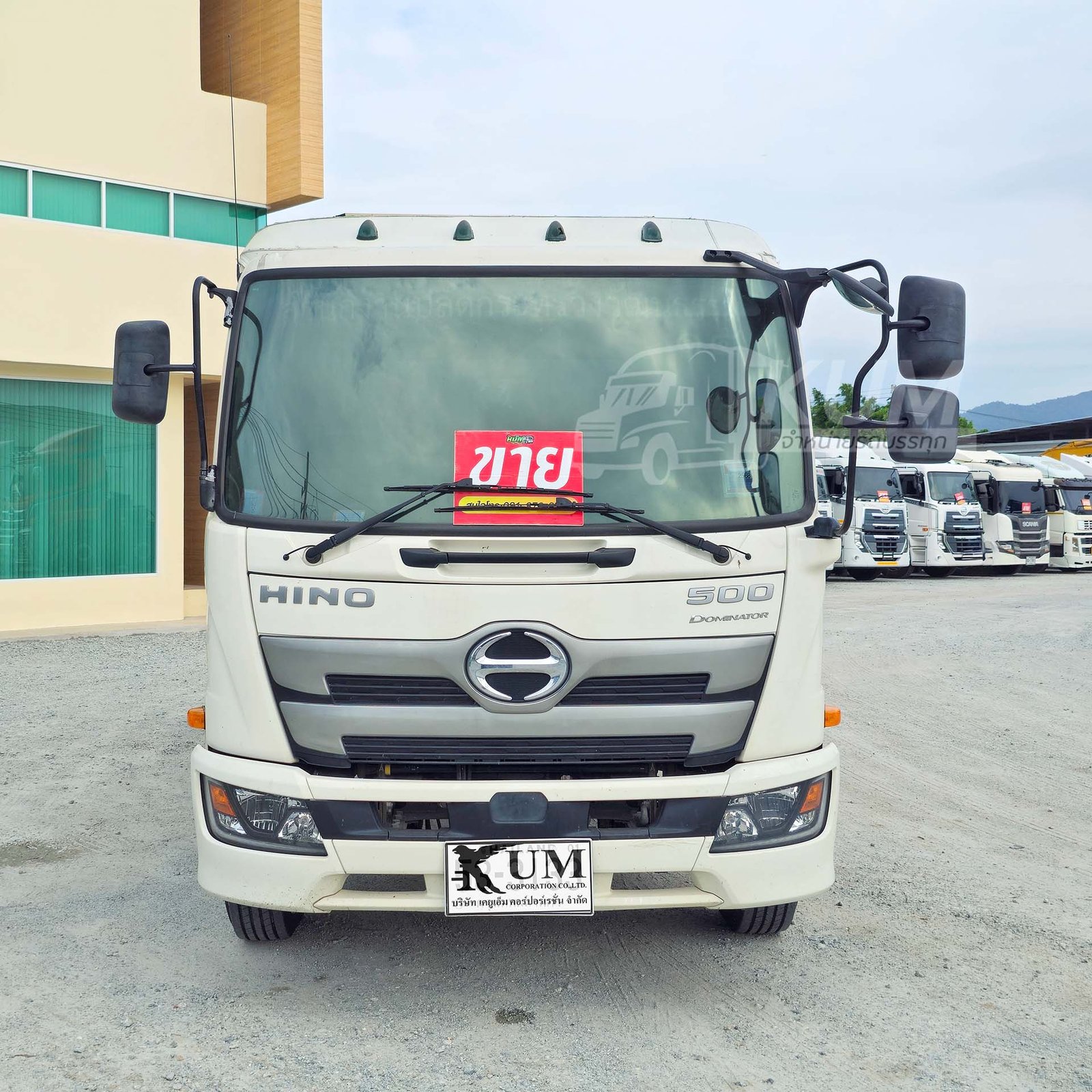 ผ่อน ลด ดอก หกล้อโดยสาร HINO Dominator 175 แรงม้า ปี 63 (3133)