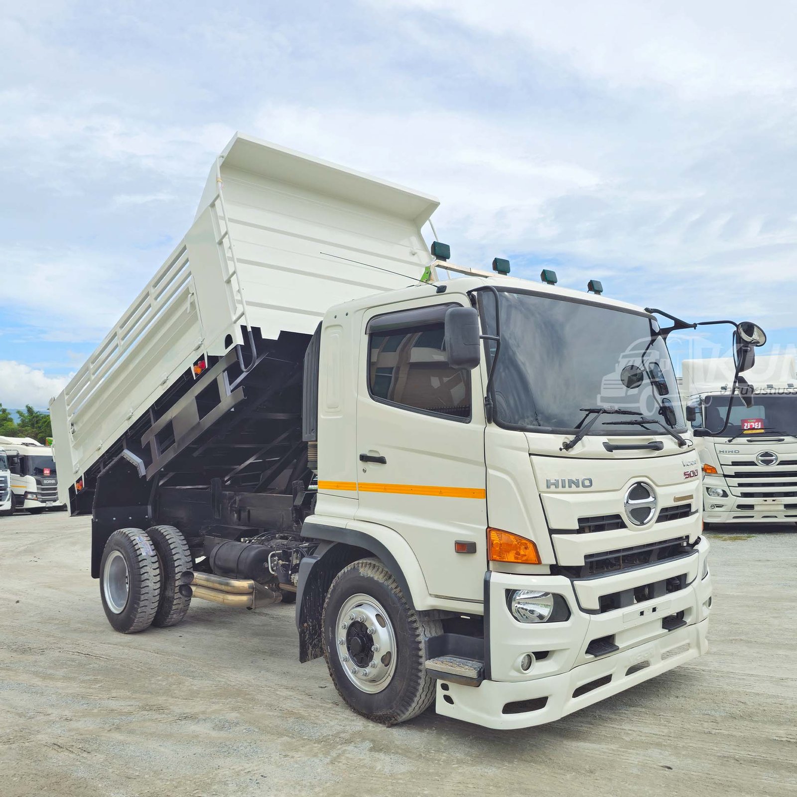 สด ลด VAT เข้าใหม่ล่าสุด หกล้อดั้มพ์ HINO FG 260 แรงม้า ปี 66 ลุยได้ทุกงาน ไมล์หมื่นต้น ๆ (5856)