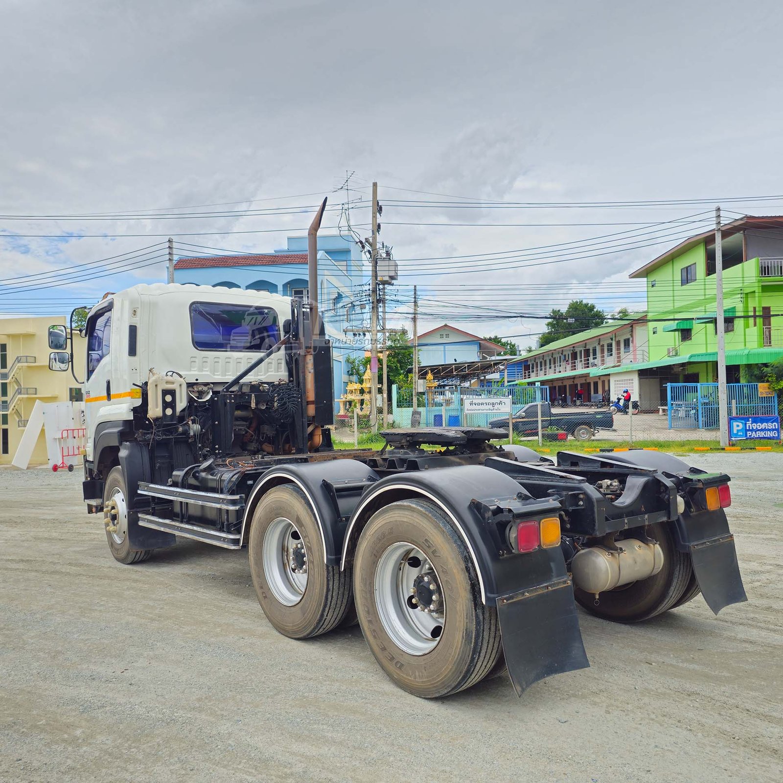 ผ่อน ลด ดอก สิบล้อหัวลาก ISUZU GXZ 360 แรงม้า ปี 55 (6863) ผ่อน ลด ดอก สิบล้อหัวลาก ISUZU GXZ 360 แรงม้า ปี 55 (6863)
