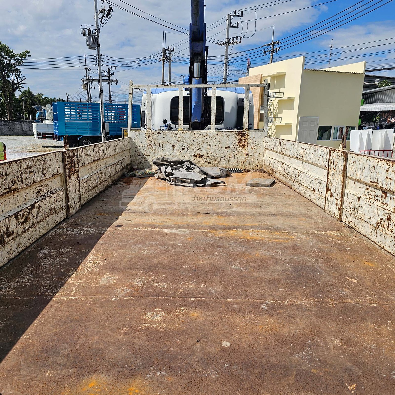 ผ่อน ลด ดอก หกล้อเครน ISUZU FTR 240 แรงม้า ปี 57 เครน TADANO 5 ตัน 4 ปลอก (6774)