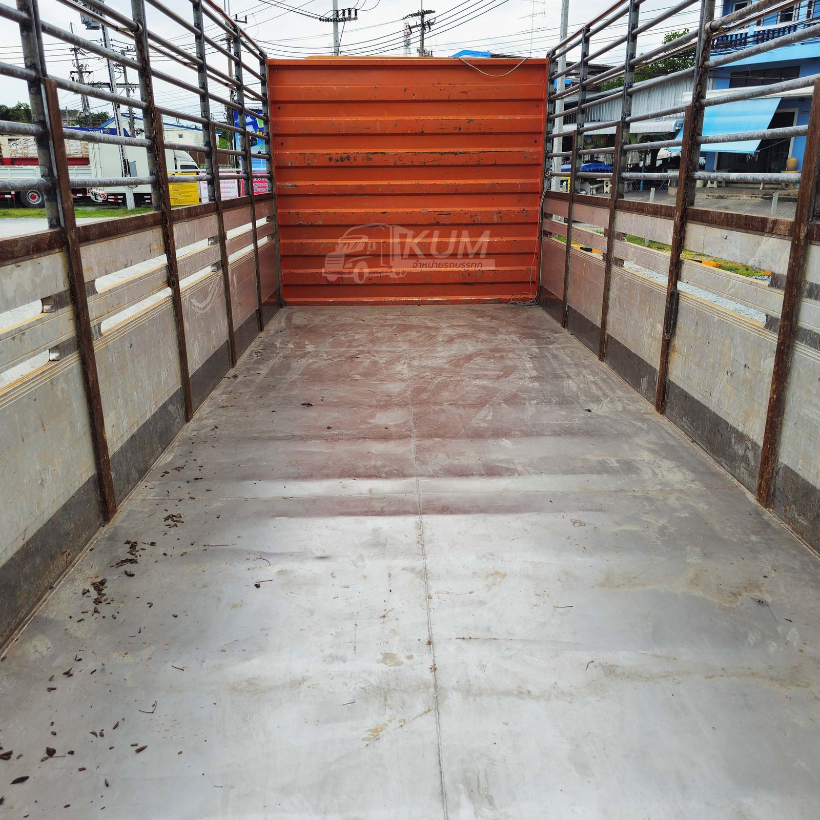 ผ่อน ลด ดอก หกล้อคอก ISUZU FRR 210 แรงม้า ปี 63 พื้นสแตนเลสไม่เป็นสนิม สวยจัดคันนี้ (3563)