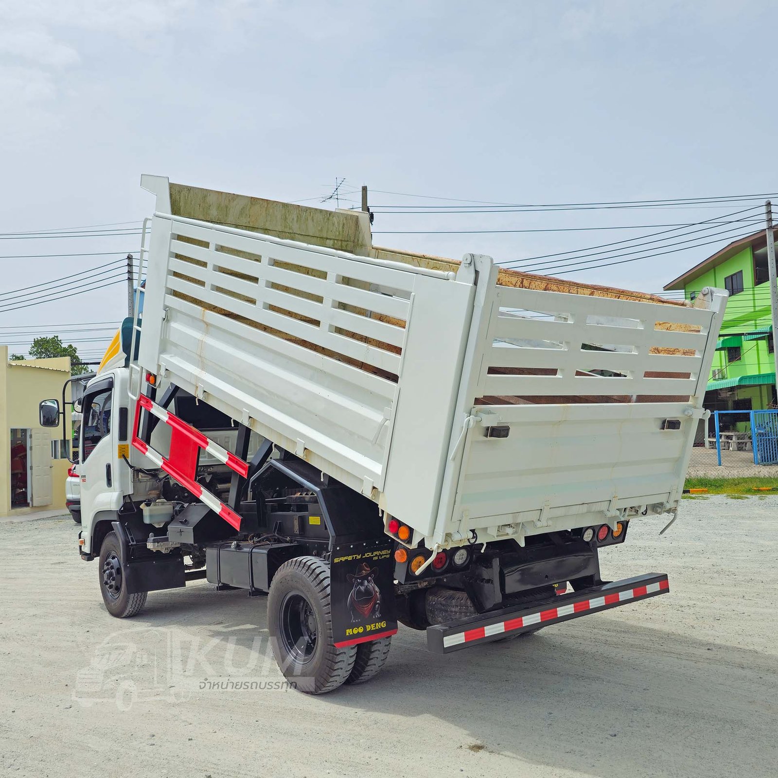 สด ลด VAT หกล้อดั้มพ์ ISUZU FRR 190 แรงม้า ปี 65 ไมล์น้อย (0522)