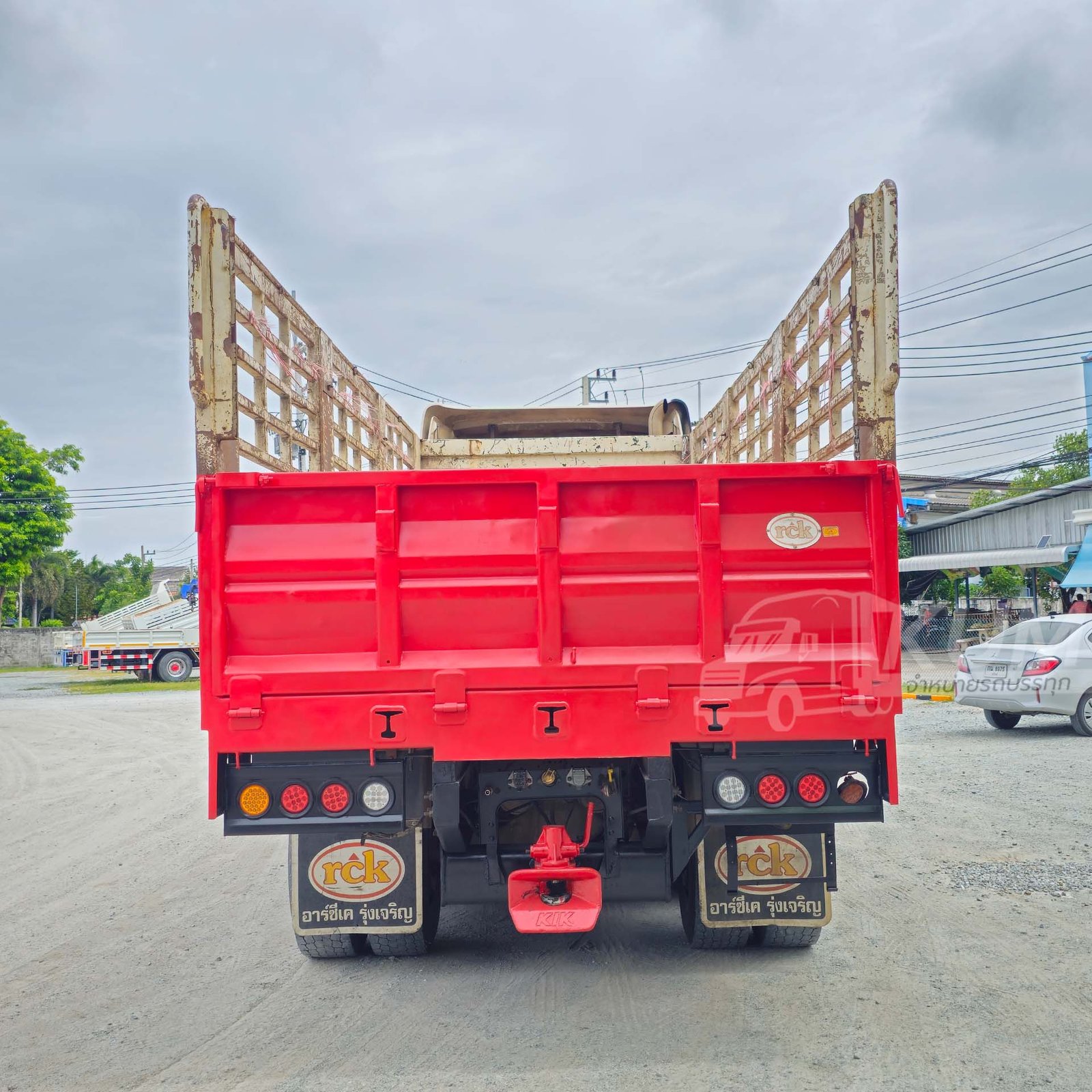 ผ่อน ลด ดอก สิบสองล้อคอก Volvo FH 440 แรงม้า ปี 56 ราคาถูกเกิ้นน (2890) ผ่อน ลด ดอก สิบสองล้อคอก Volvo FH 440 แรงม้า ปี 56 ราคาถูกเกิ้นน (2890)