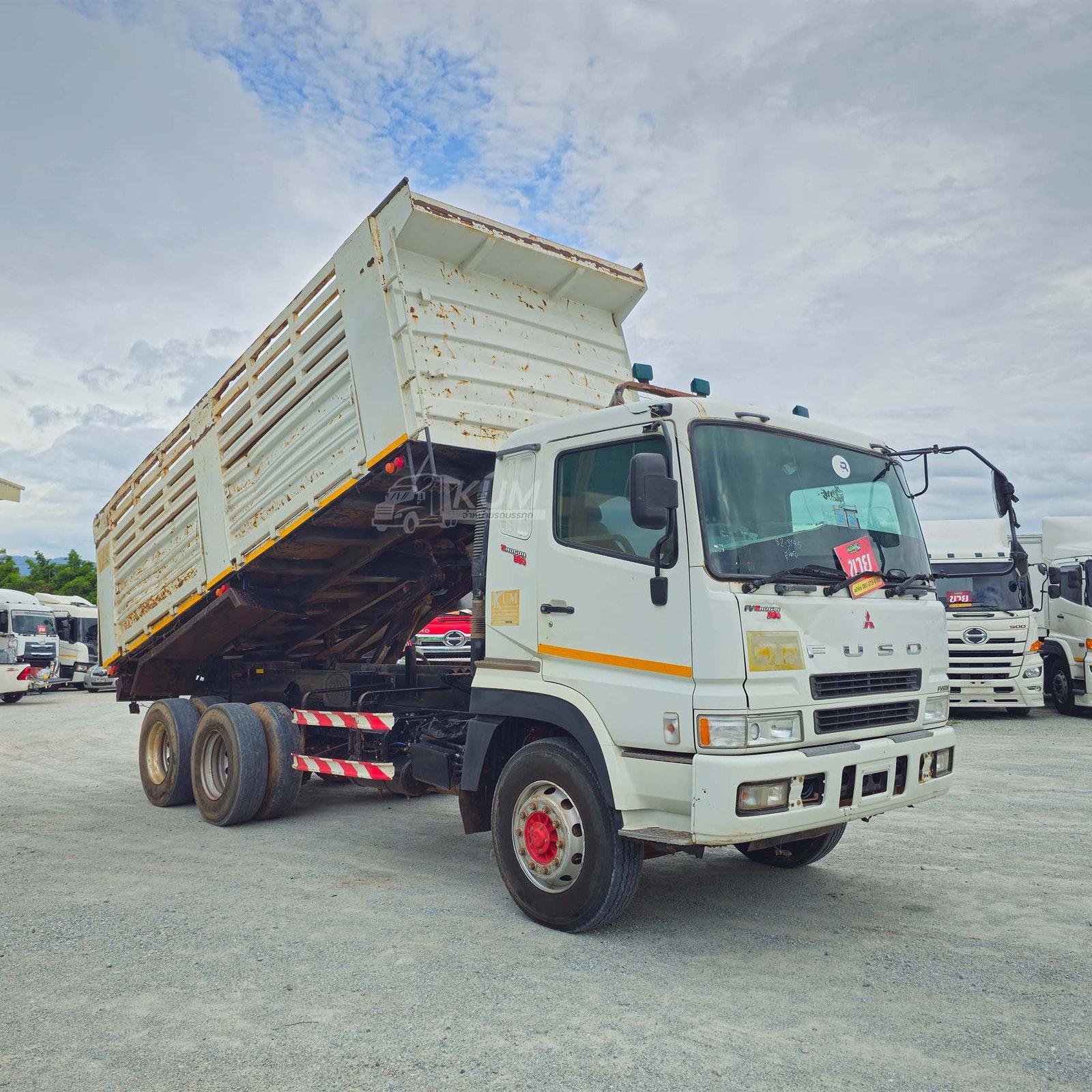 ผ่อน ลด ดอก สิบล้อดั๊มพ์ FUSO FV5 380 แรงม้า ปี 62 (3145) ผ่อน ลด ดอก สิบล้อดั๊มพ์ FUSO FV5 380 แรงม้า ปี 62 (3145)