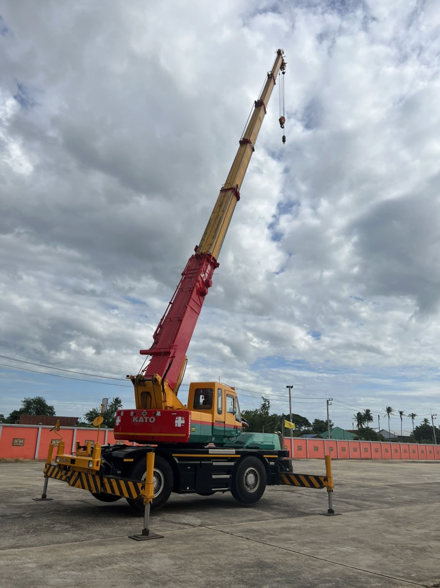 KATO KR-22H YEAR 1997 BOOM 28 m