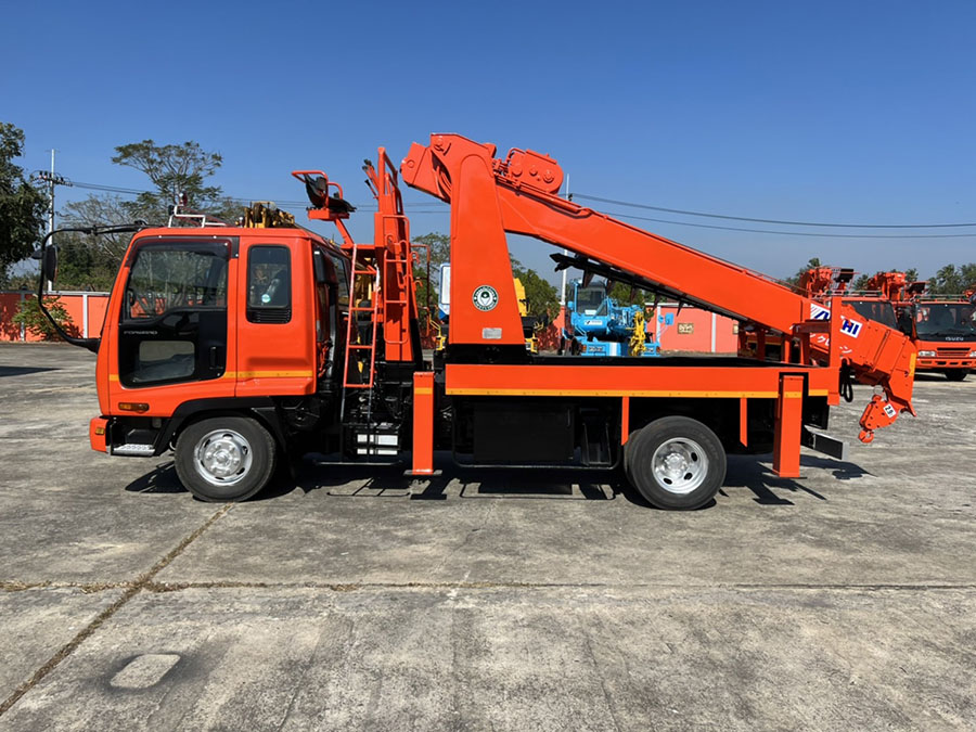 รถเจาะสว่าน AICHI D706 ISUZU DECA 6HL1- 225 HP รถเจาะสว่าน AICHI D706 ISUZU DECA 6HL1- 225 HP