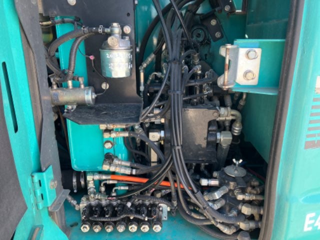Kobelco SK75SR-3 ปี2014 ชั่วโมงน้อย นำเข้าจากญี่ปุ่น โทร.080-6565422 หนิง